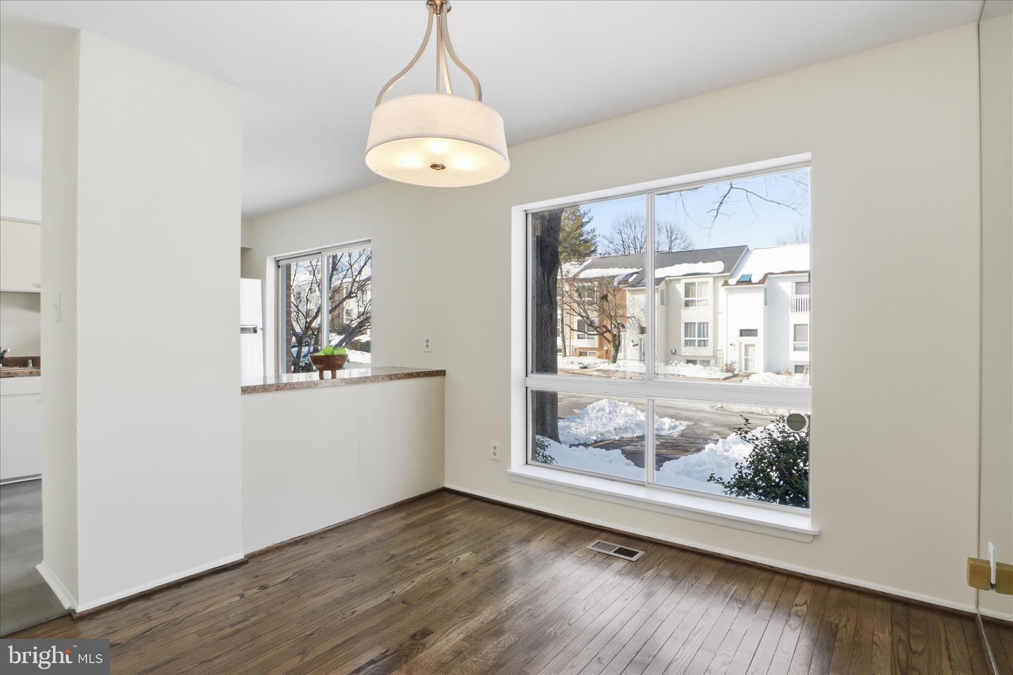 VILLAGE OF OWEN BROWN - Residential