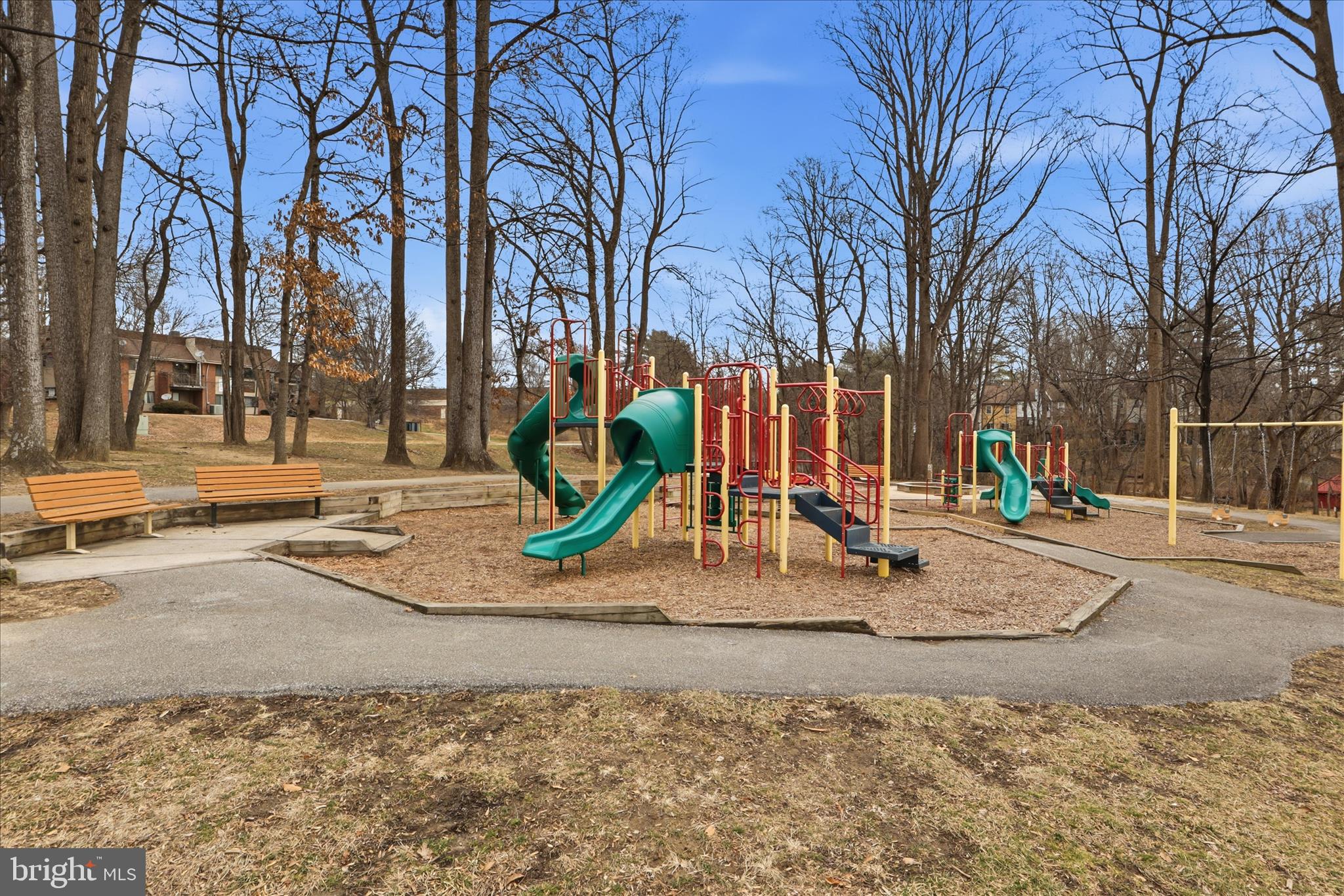 VILLAGE OF OWEN BROWN - Residential