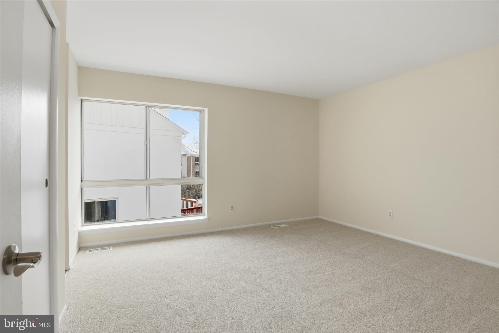 VILLAGE OF OWEN BROWN - Residential