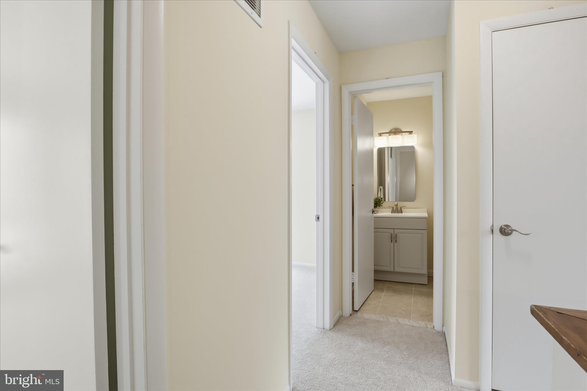 VILLAGE OF OWEN BROWN - Residential