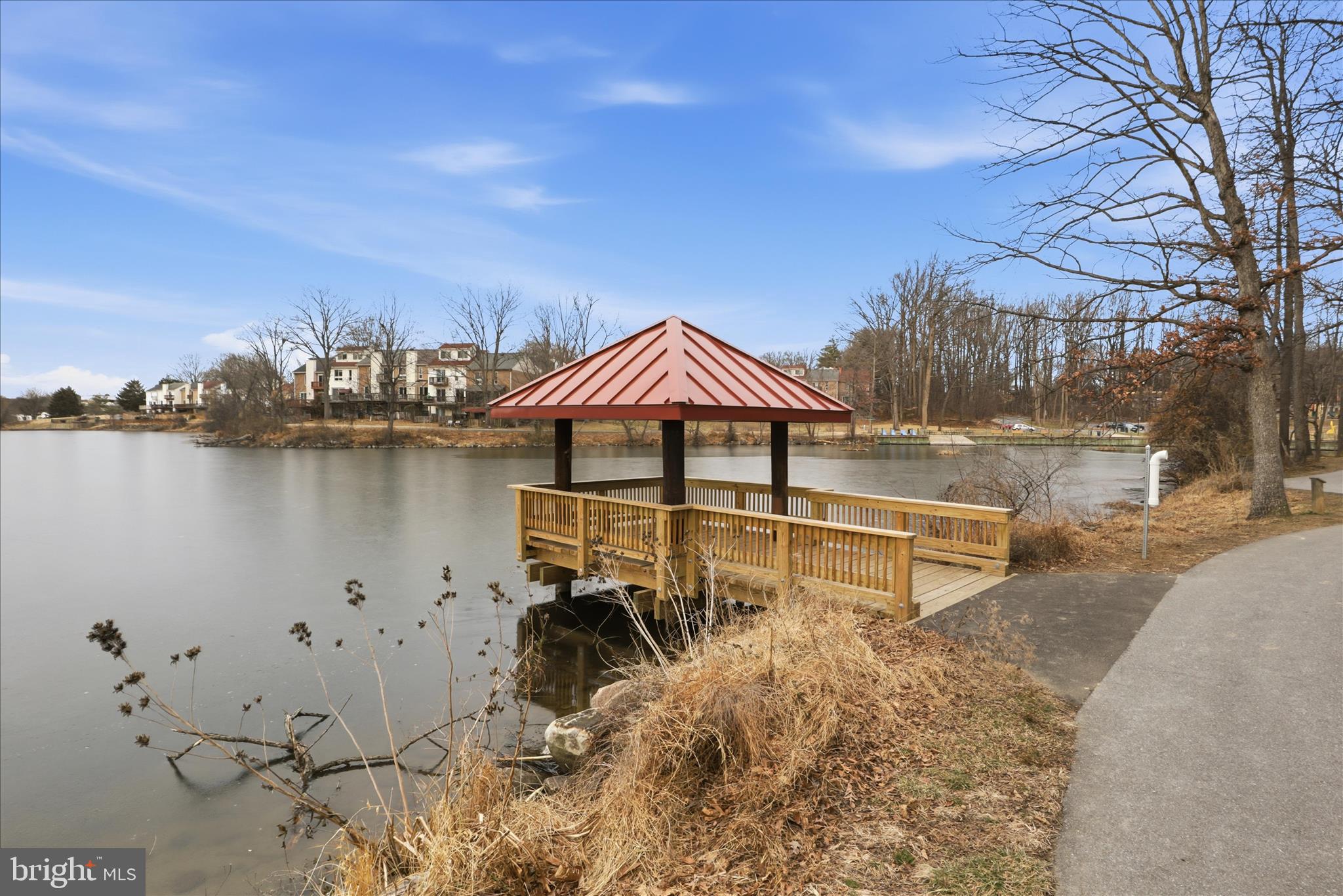 VILLAGE OF OWEN BROWN - Residential