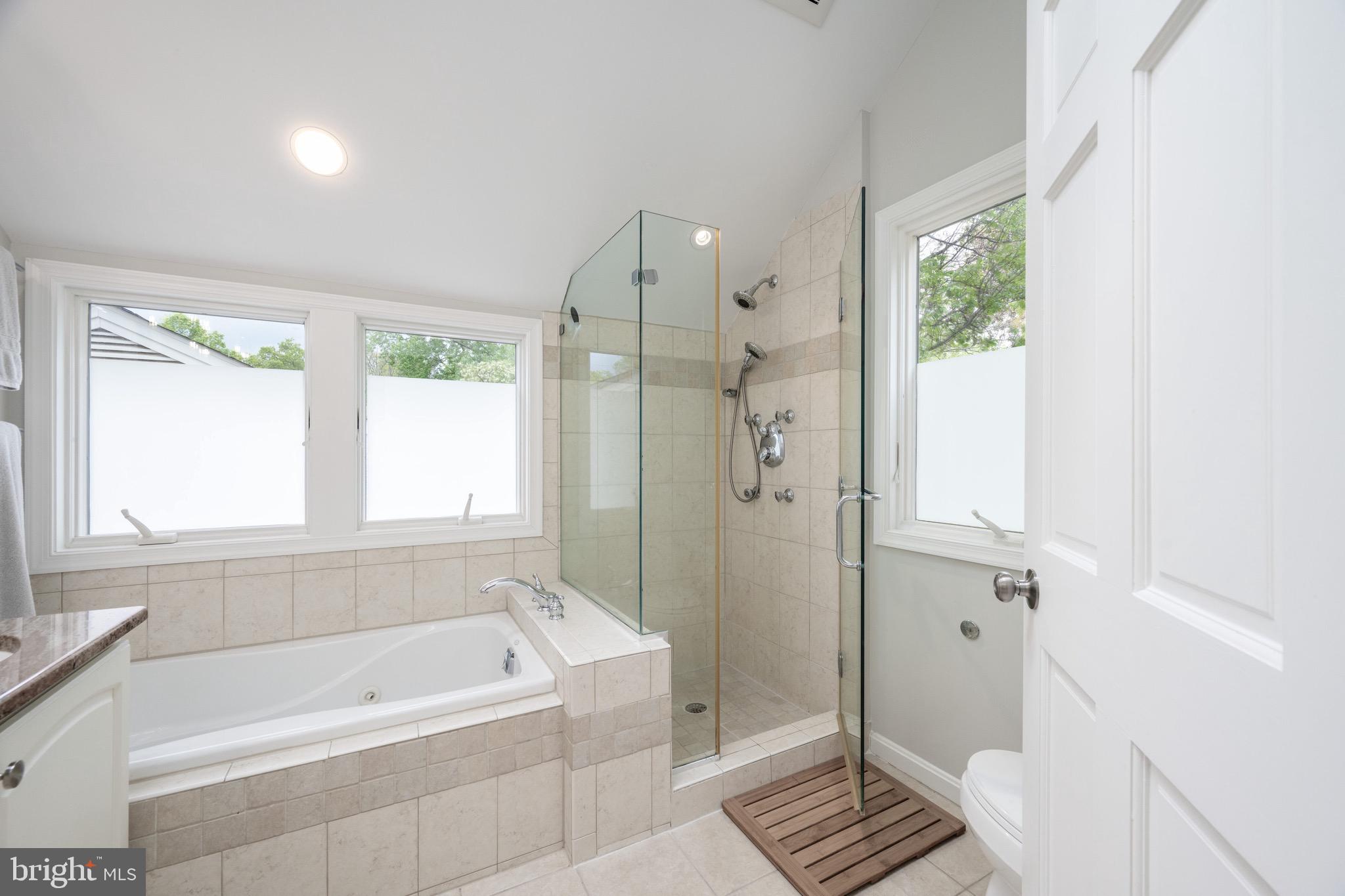 JEFFERSON PARK - Residential