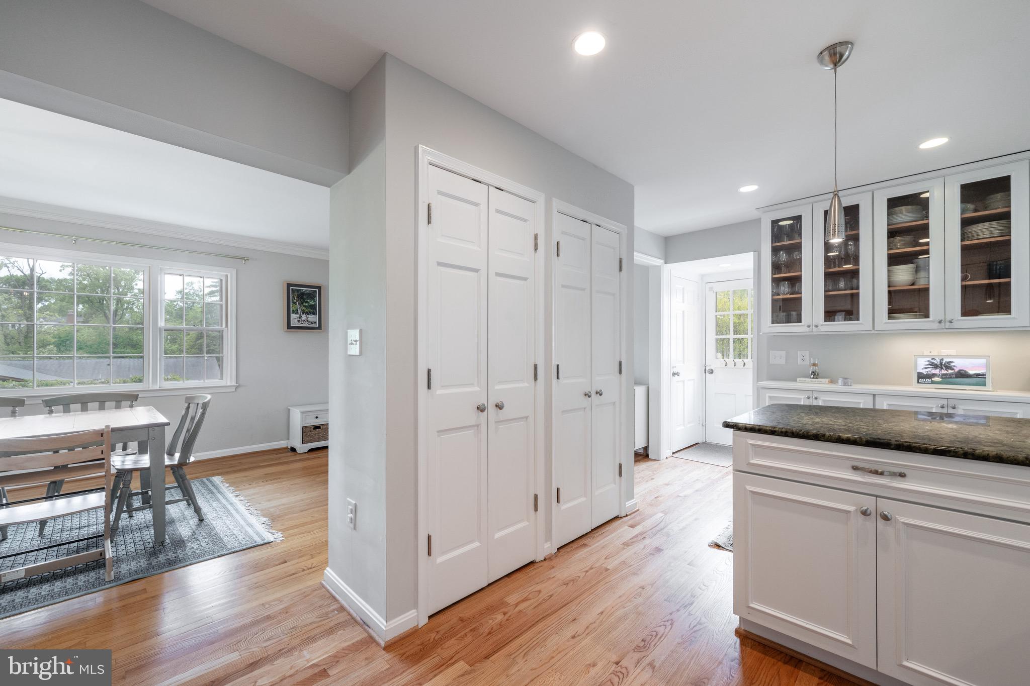 JEFFERSON PARK - Residential