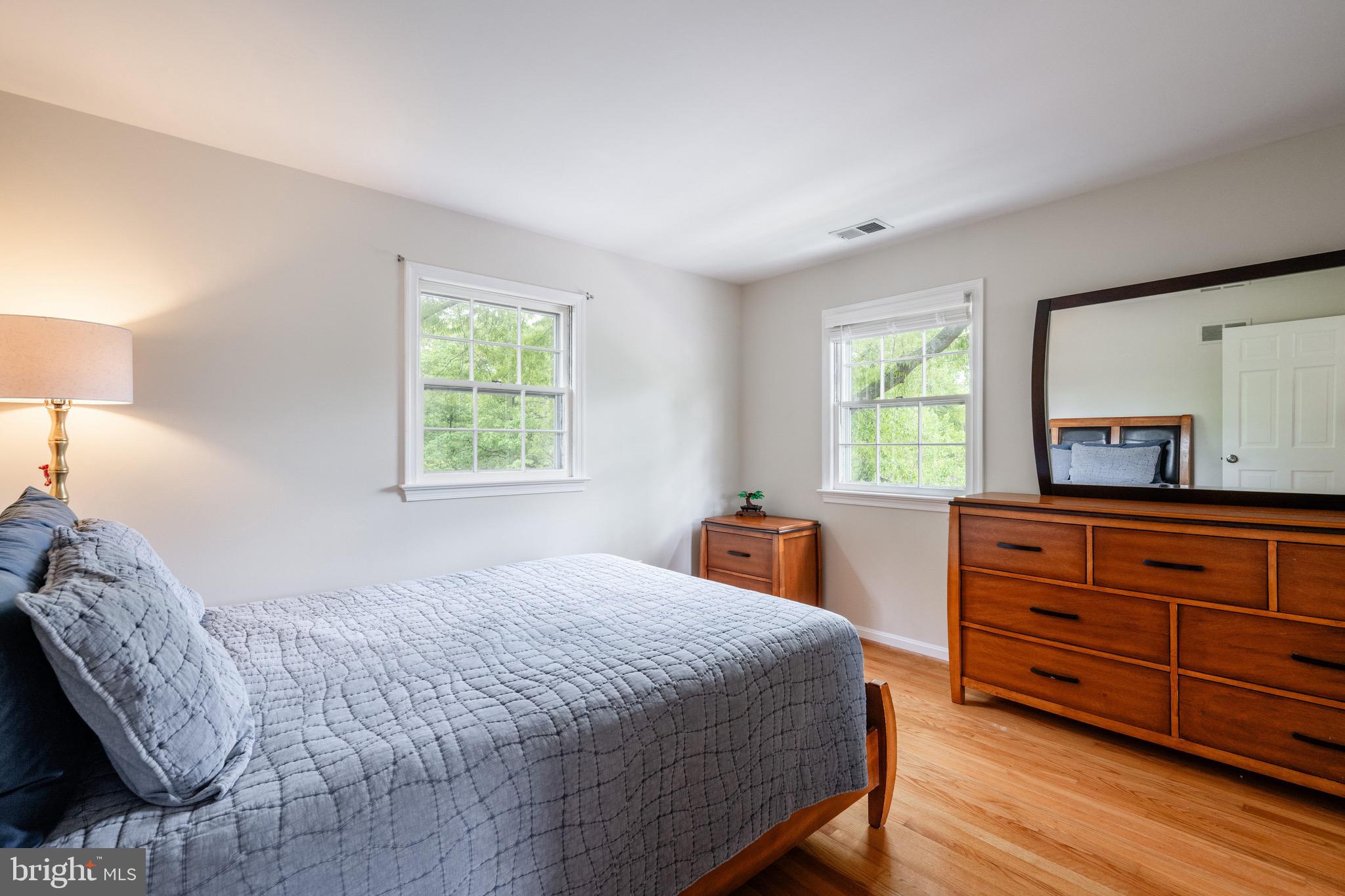 JEFFERSON PARK - Residential