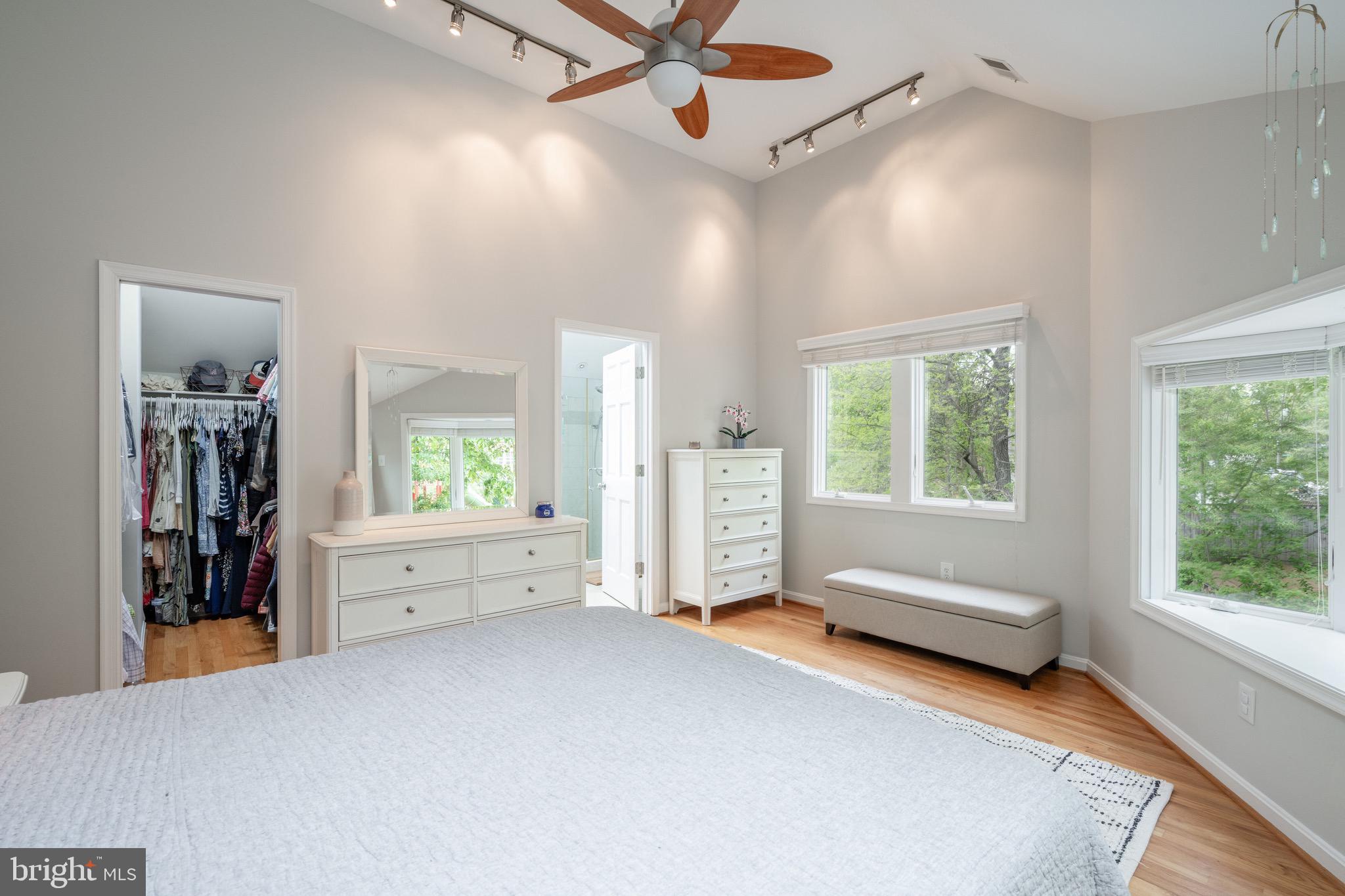 JEFFERSON PARK - Residential