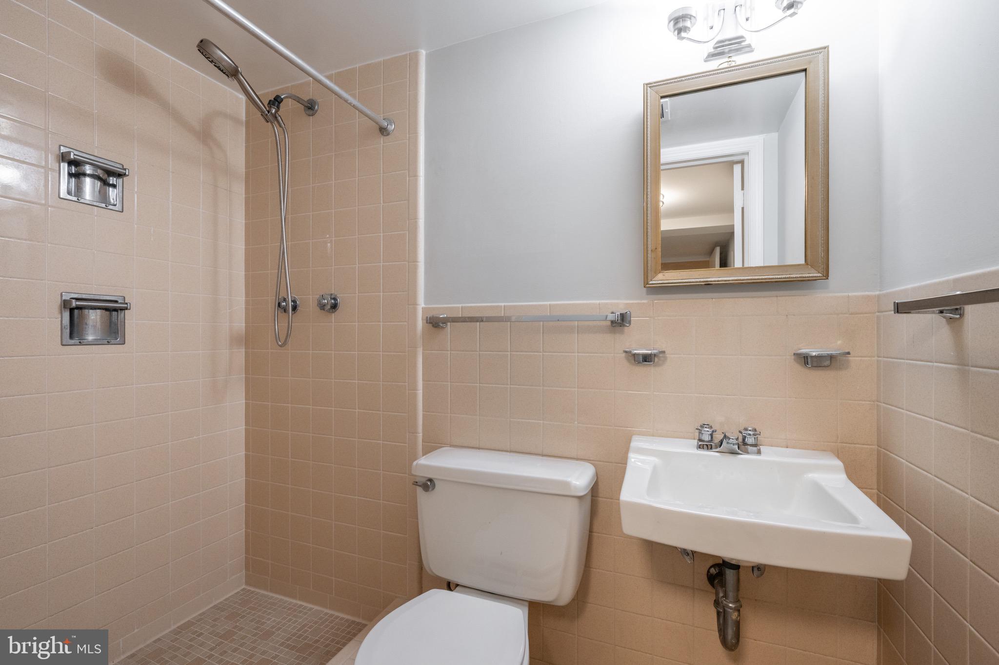 JEFFERSON PARK - Residential