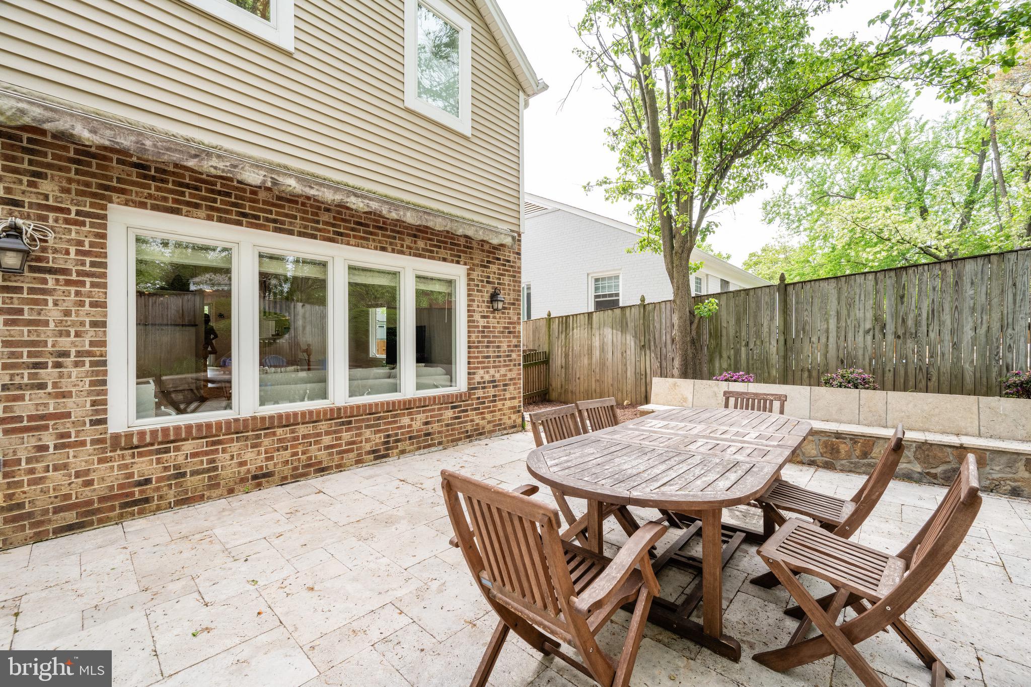 JEFFERSON PARK - Residential