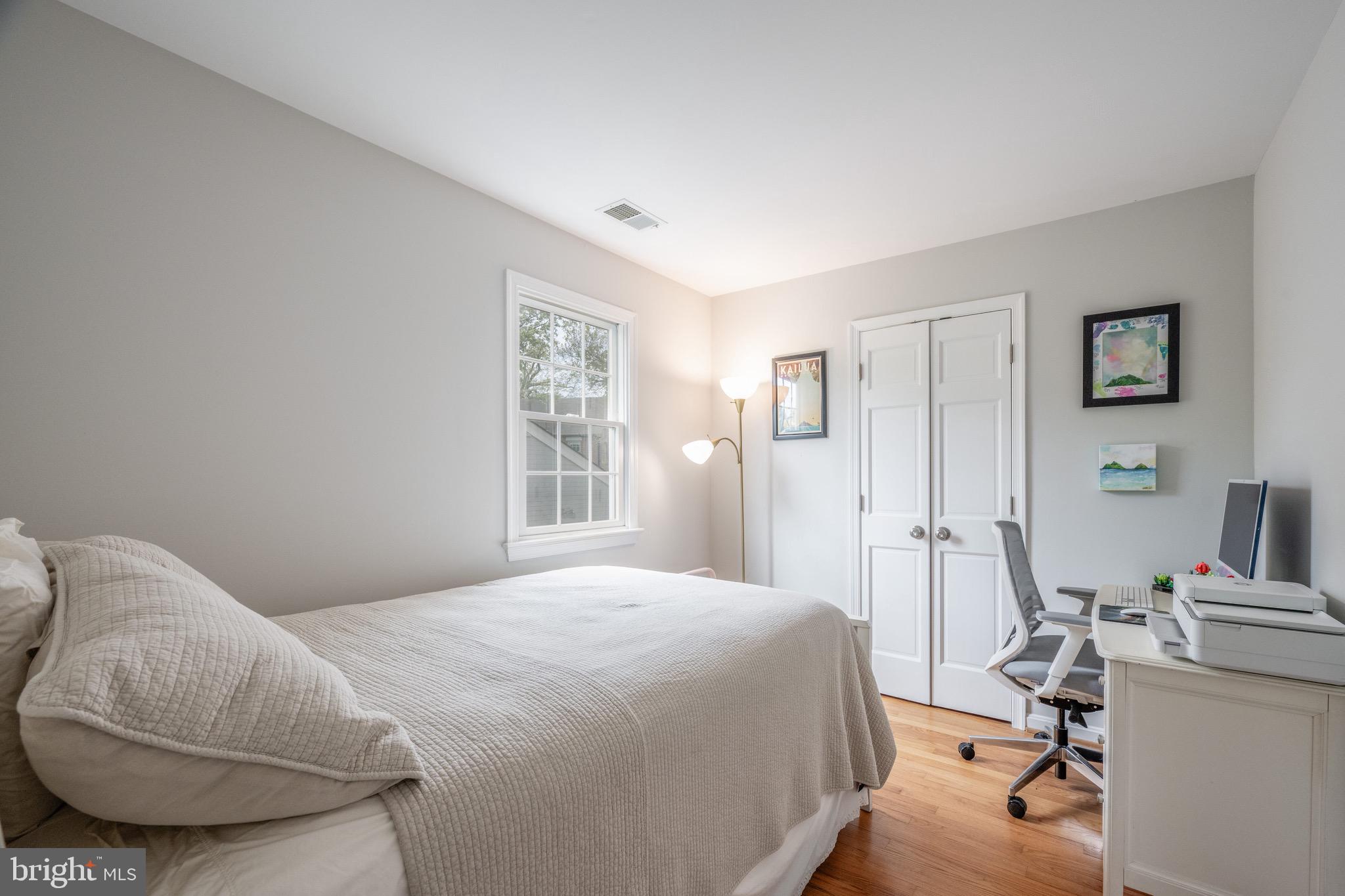 JEFFERSON PARK - Residential