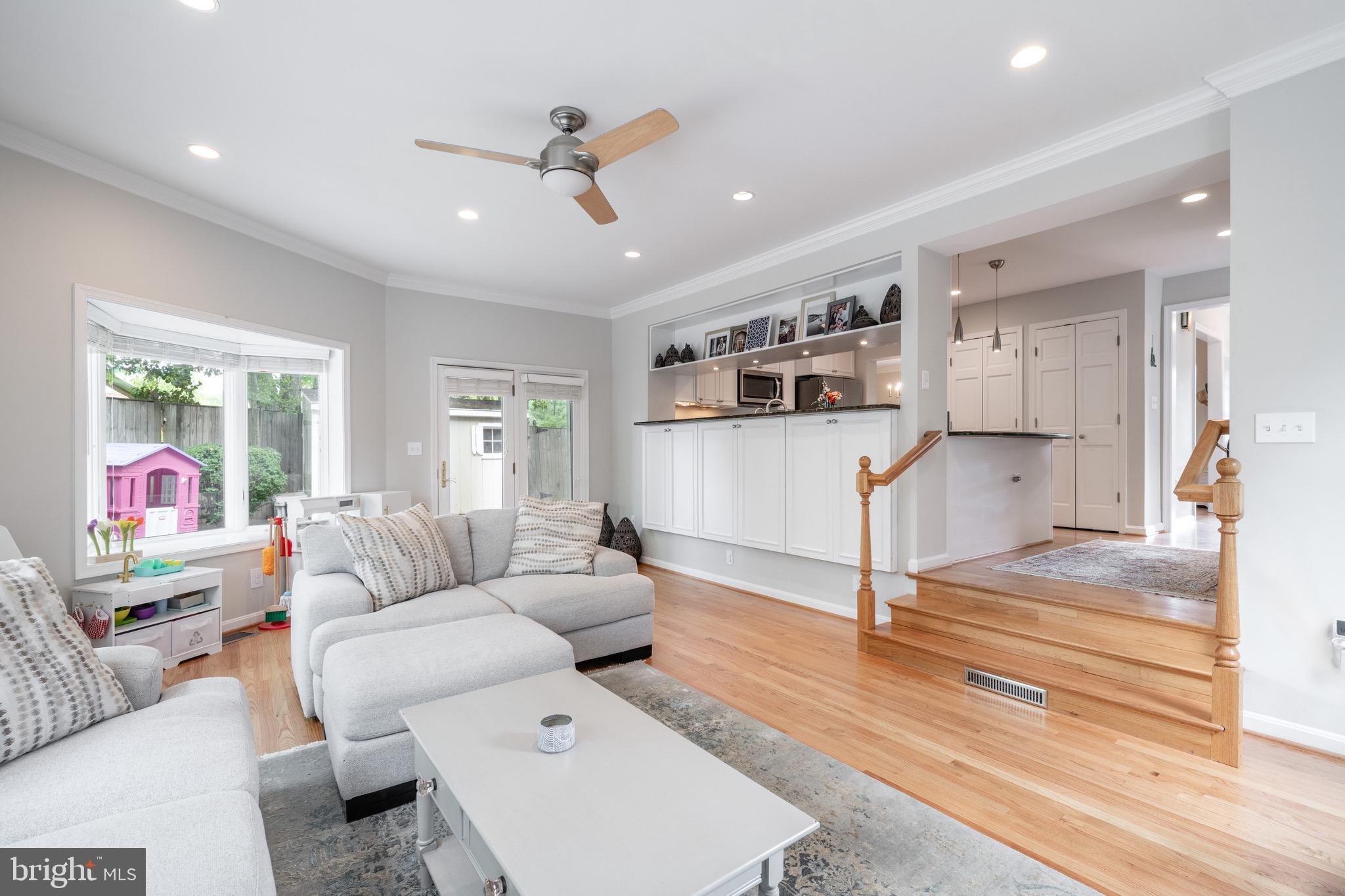 JEFFERSON PARK - Residential