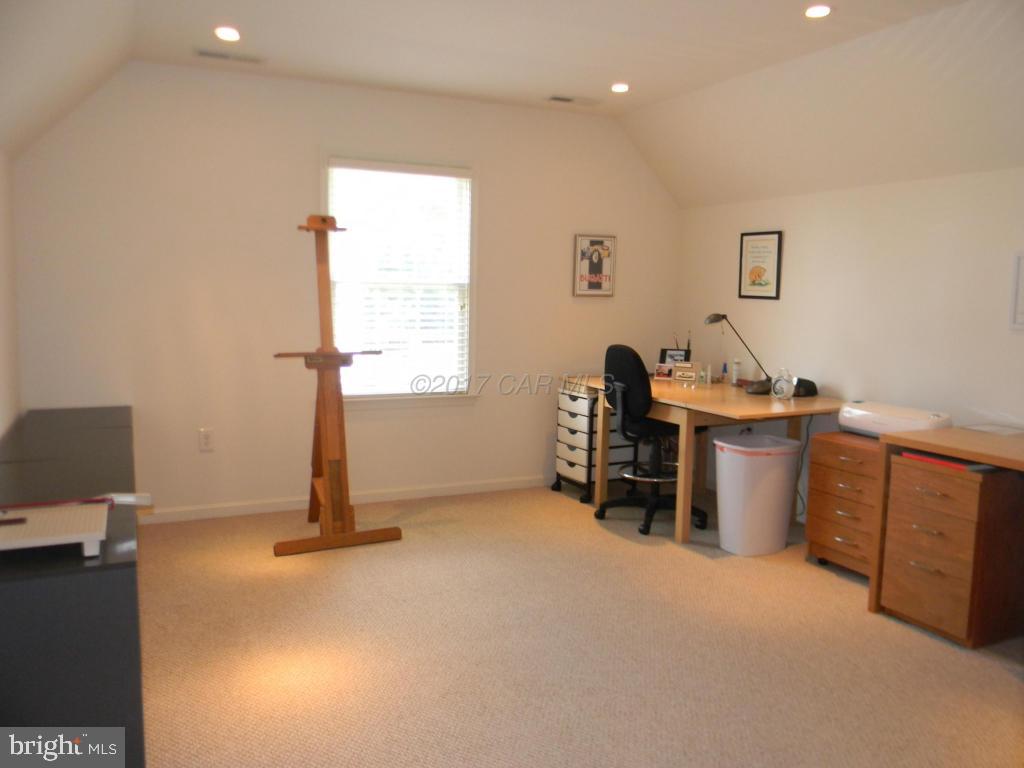 SLEEPY HOLLOW - Residential