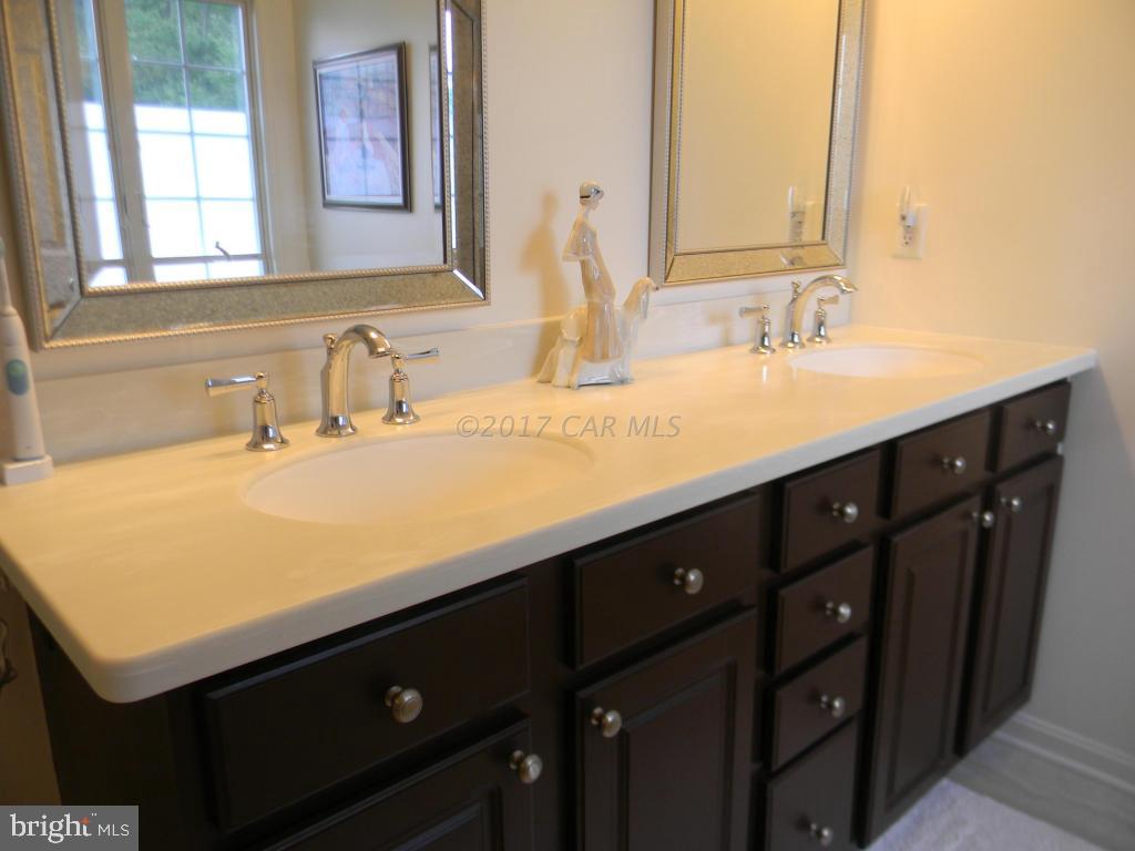 SLEEPY HOLLOW - Residential