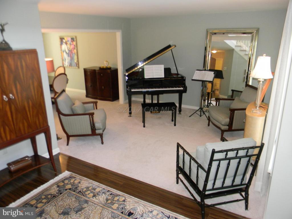 SLEEPY HOLLOW - Residential