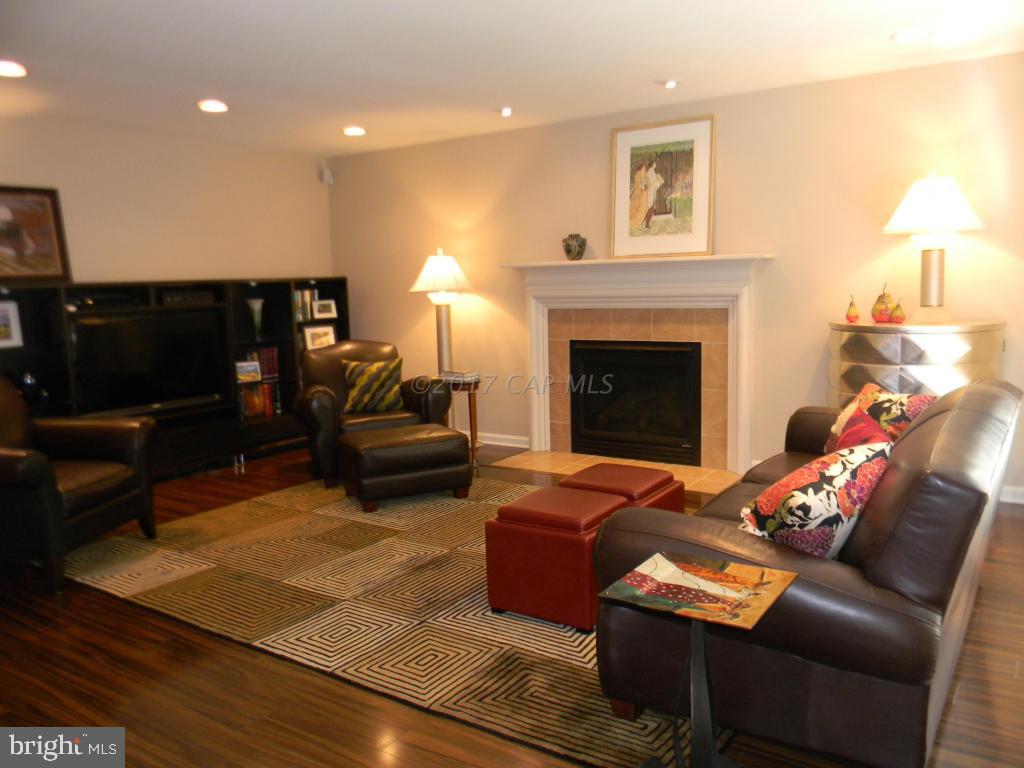 SLEEPY HOLLOW - Residential