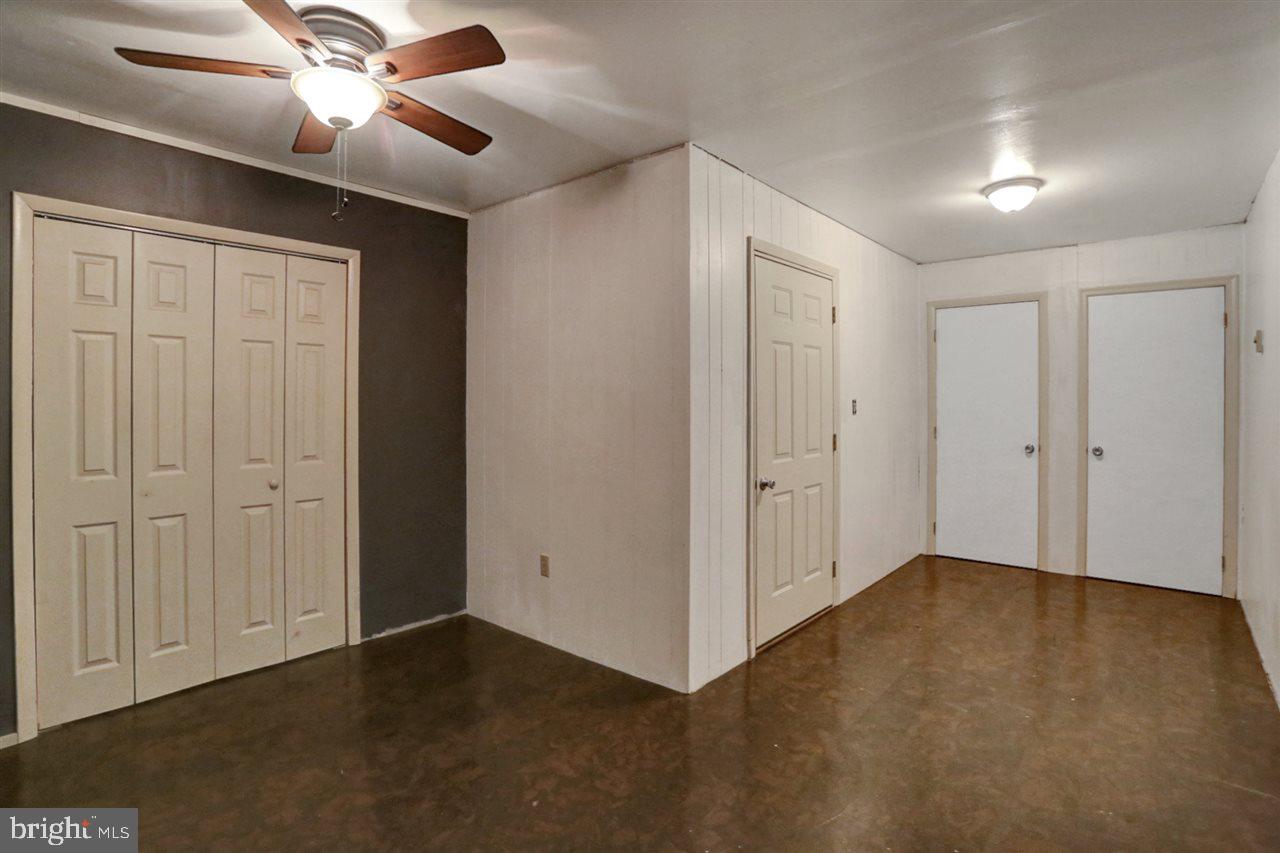 CHARTWOOD MANOR - Residential