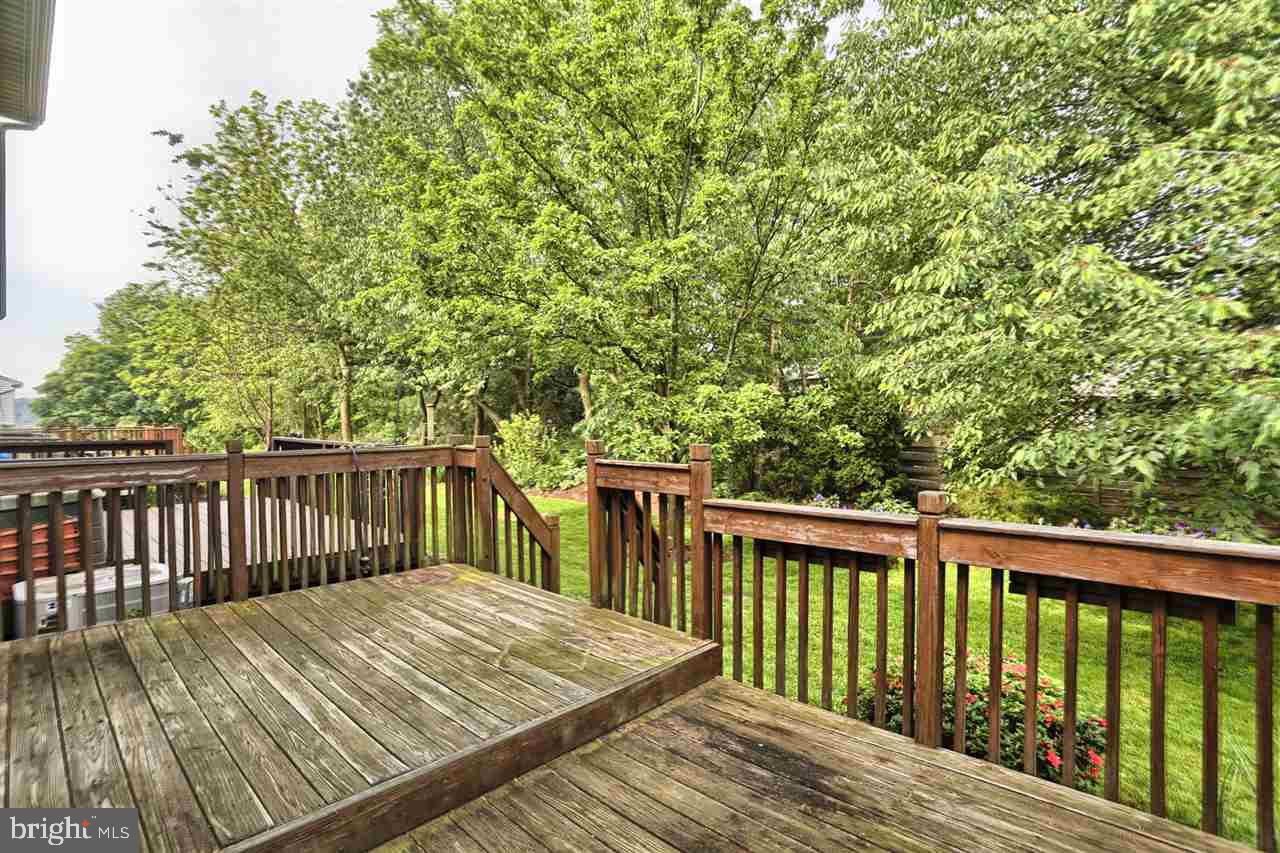 CHARTWOOD MANOR - Residential