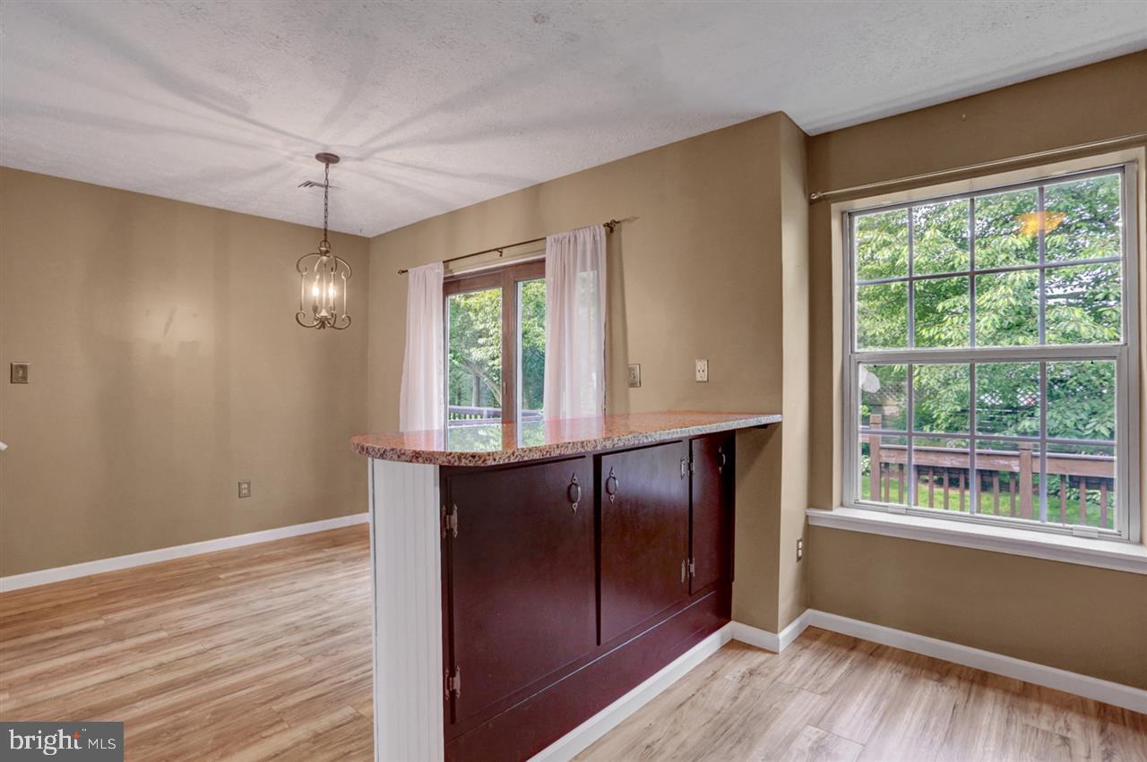 CHARTWOOD MANOR - Residential