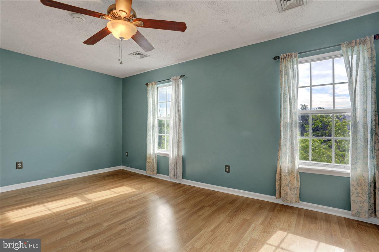 CHARTWOOD MANOR - Residential