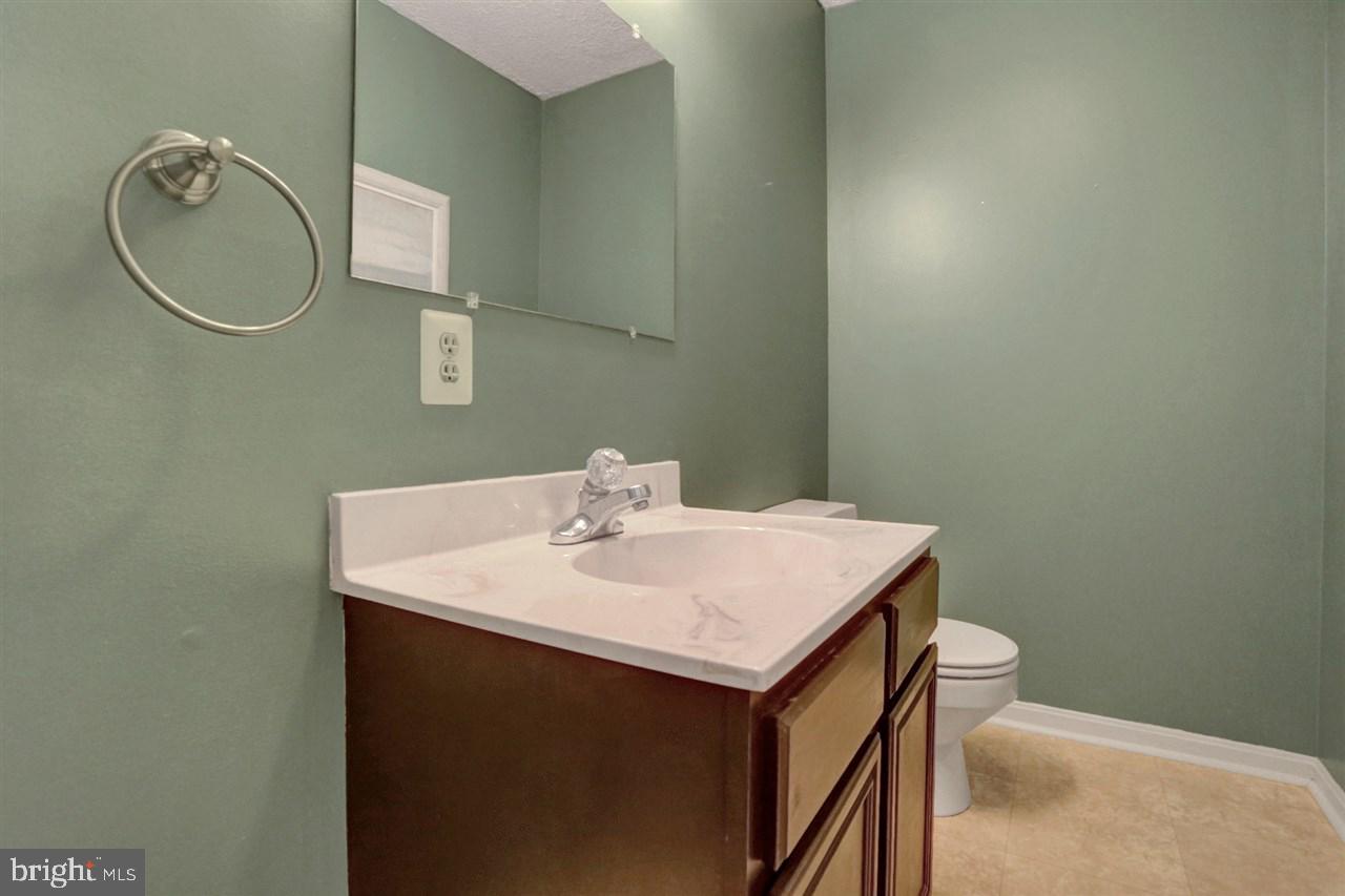 CHARTWOOD MANOR - Residential