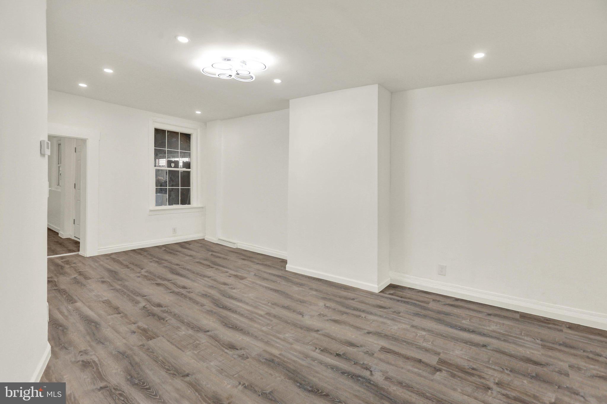 226 S 4TH STREET