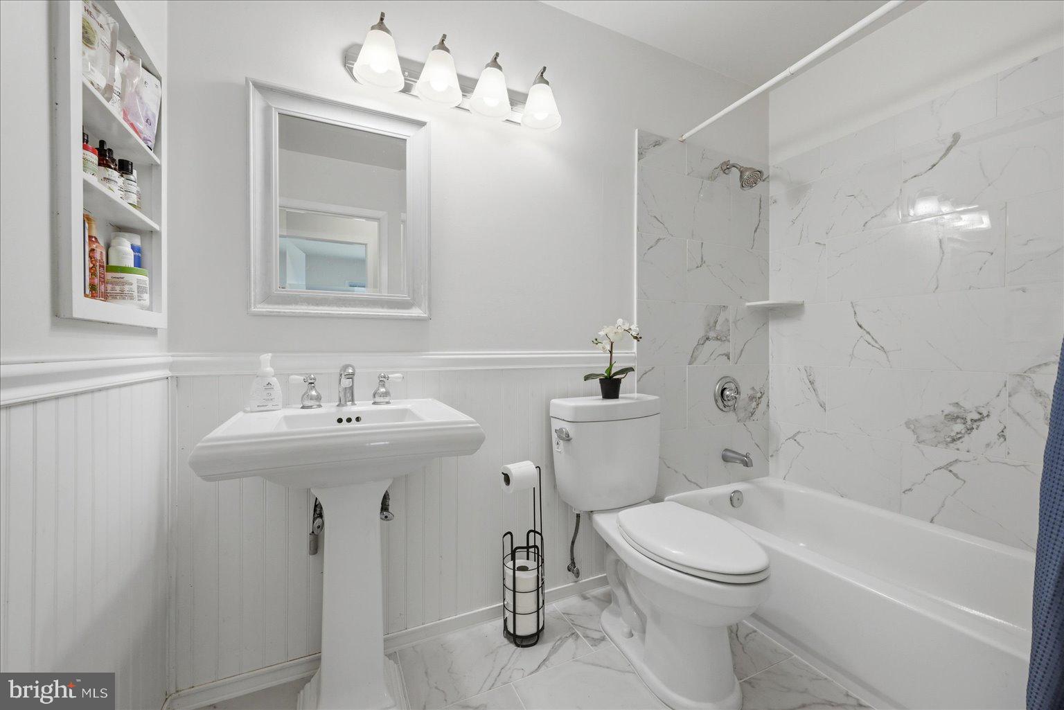 HEATHER HILLS AT BELAIR - Residential