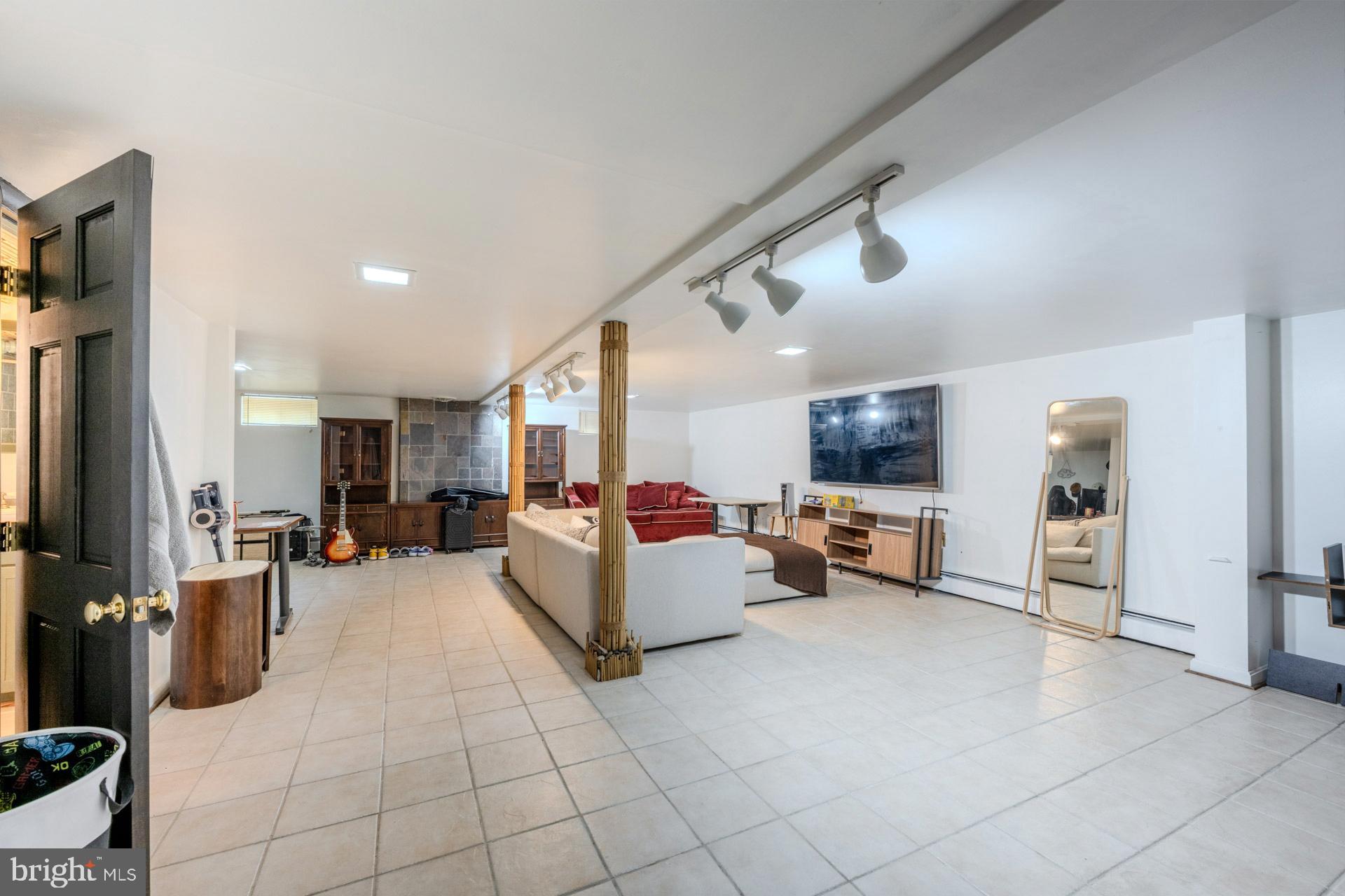 HORNBAKER - Residential