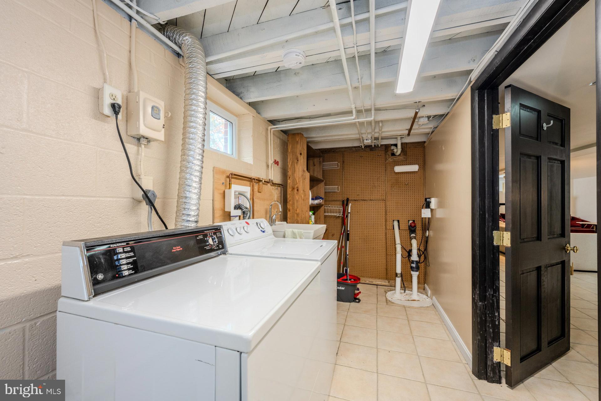 HORNBAKER - Residential