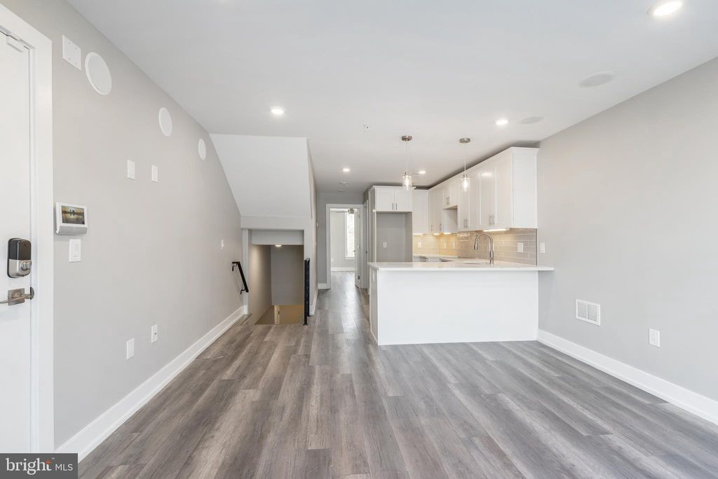 Photo of 2529 N 2ND ST #1, PHILADELPHIA, PA 19133 (MLS # PAPH2269118)