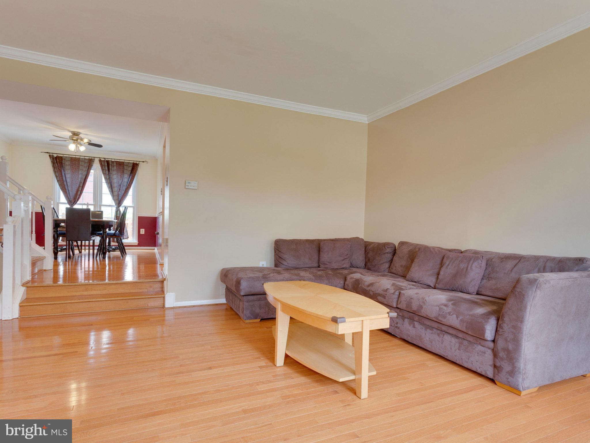 WELLINGTON COMMONS - Residential