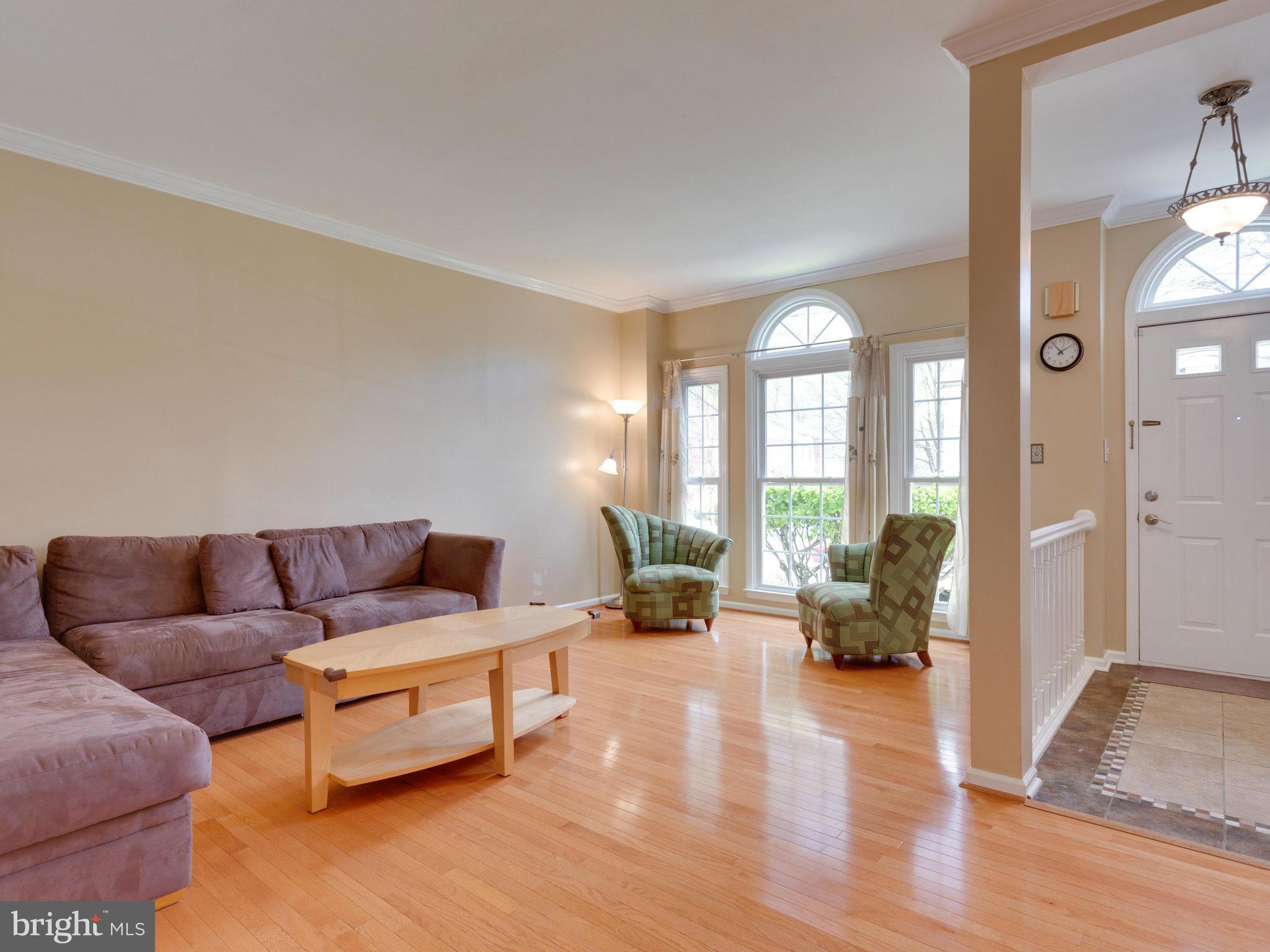 WELLINGTON COMMONS - Residential