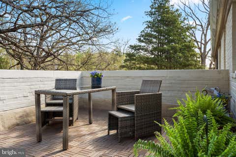 Condo For Sale - 708 S Arlington Mill Drive #14304<br/> ARLINGTON, VA 22204