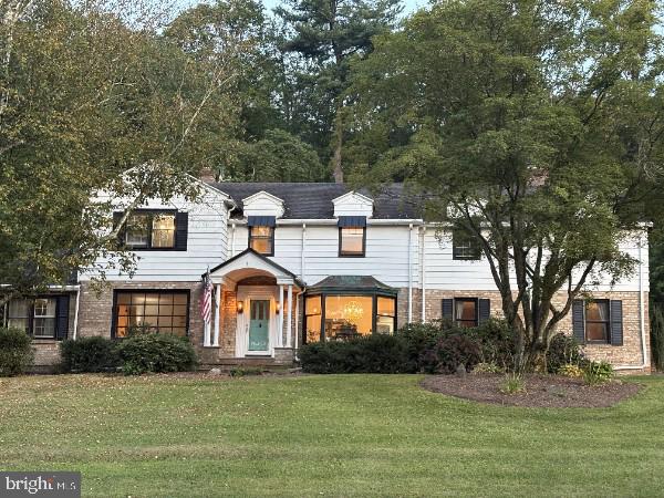 YORKVILLE - Residential