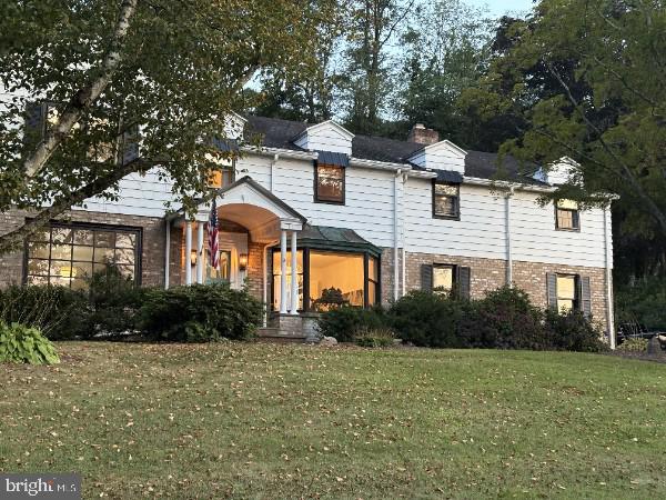 YORKVILLE - Residential