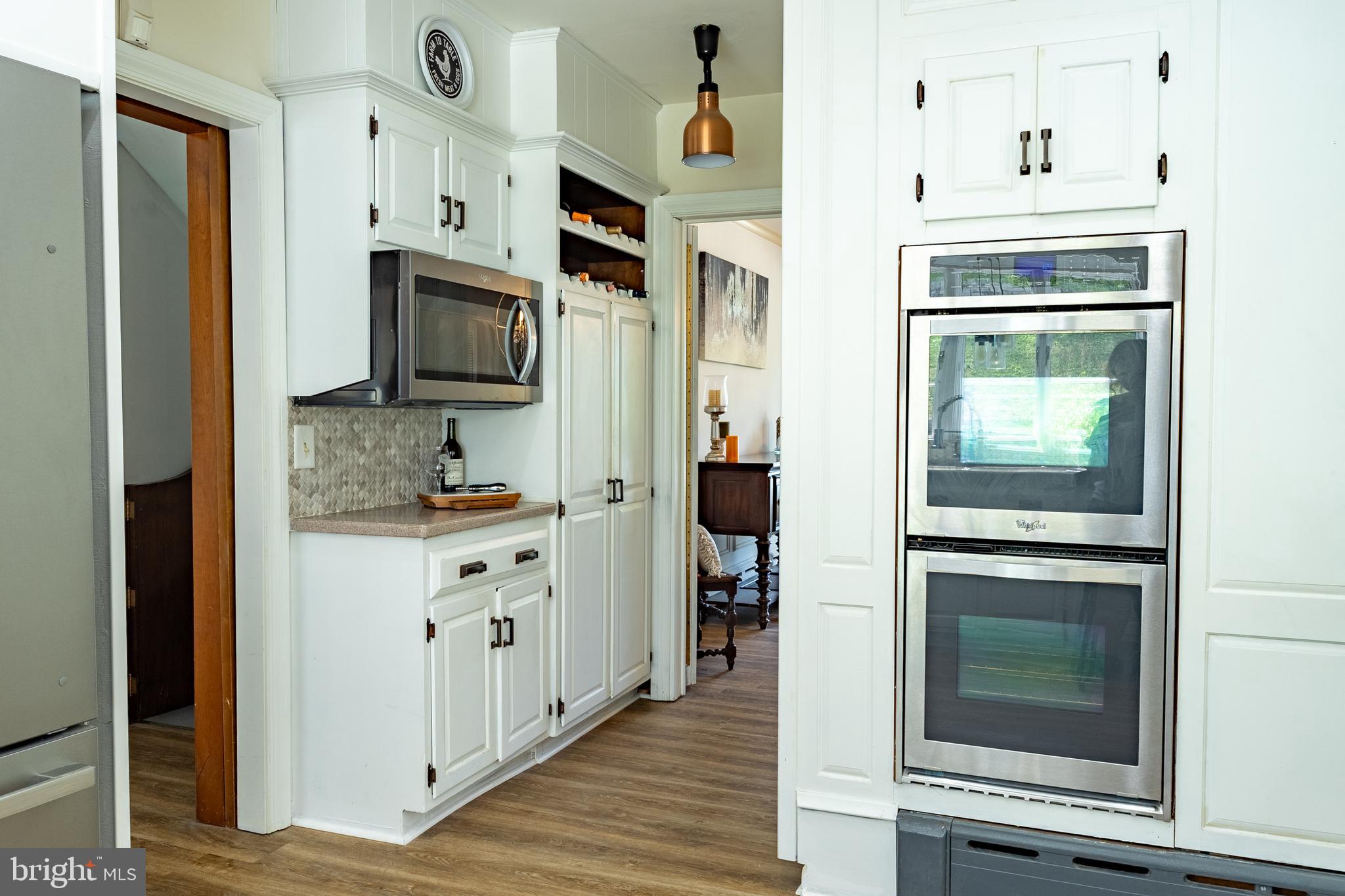 YORKVILLE - Residential