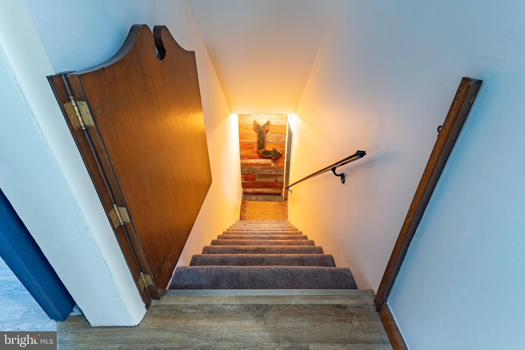 YORKVILLE - Residential