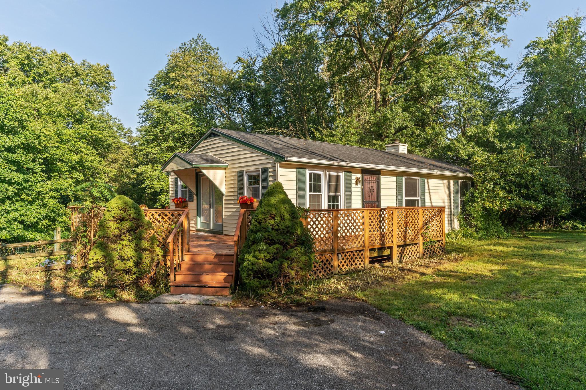 APPLEGATE - Residential