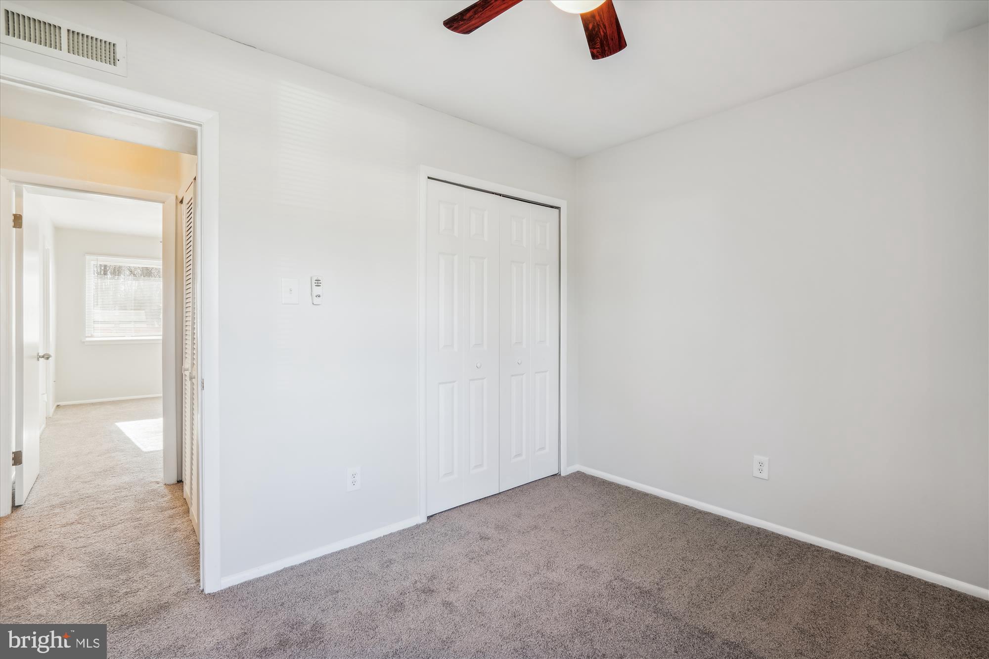 POINTER RIDGE AT COLLINGTON - Residential Lease