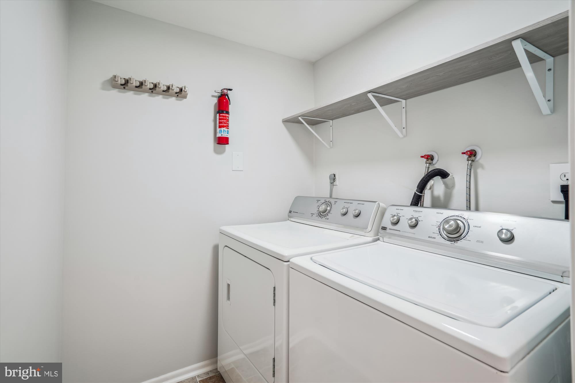 POINTER RIDGE AT COLLINGTON - Residential Lease