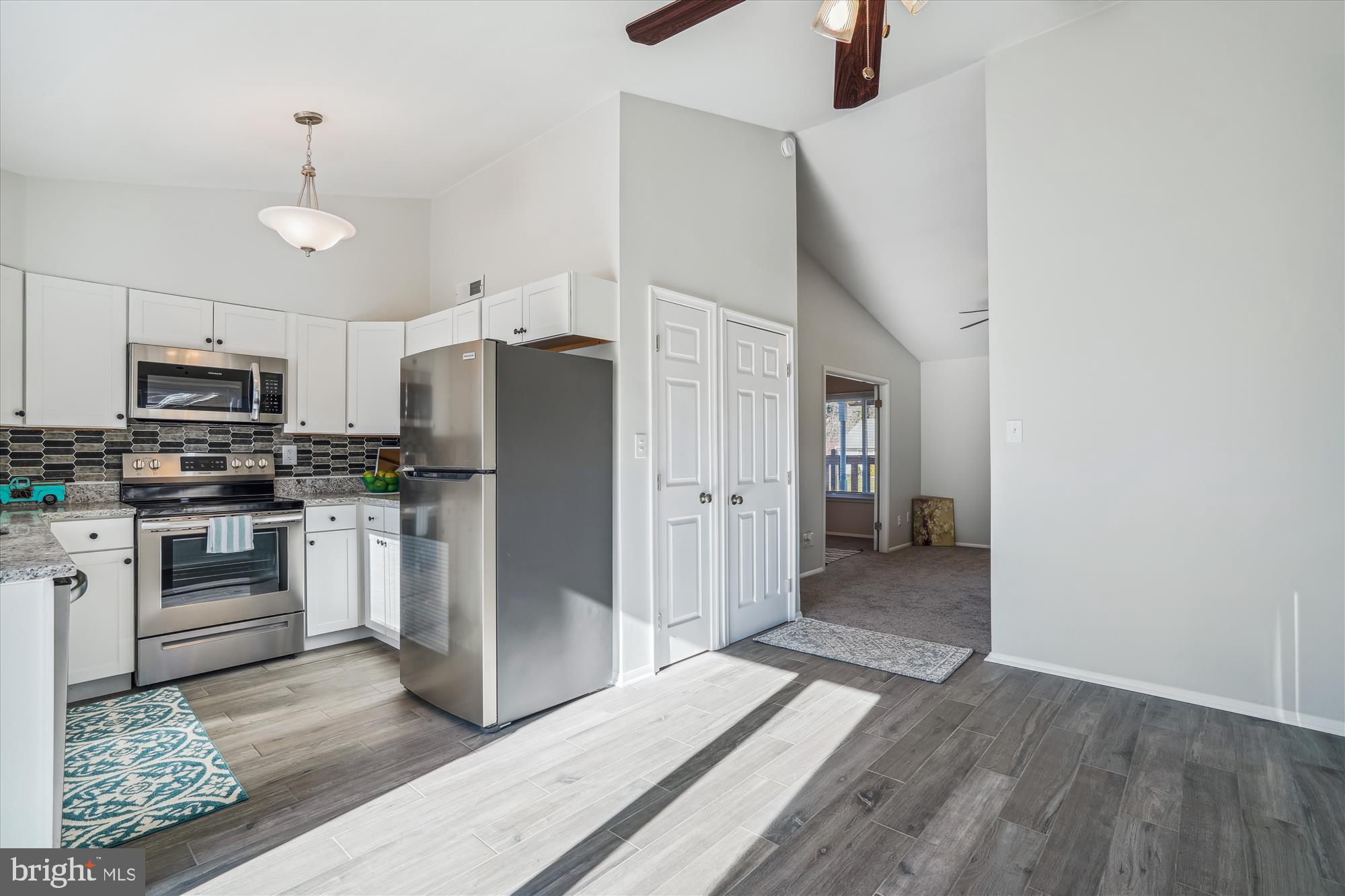 POINTER RIDGE AT COLLINGTON - Residential Lease