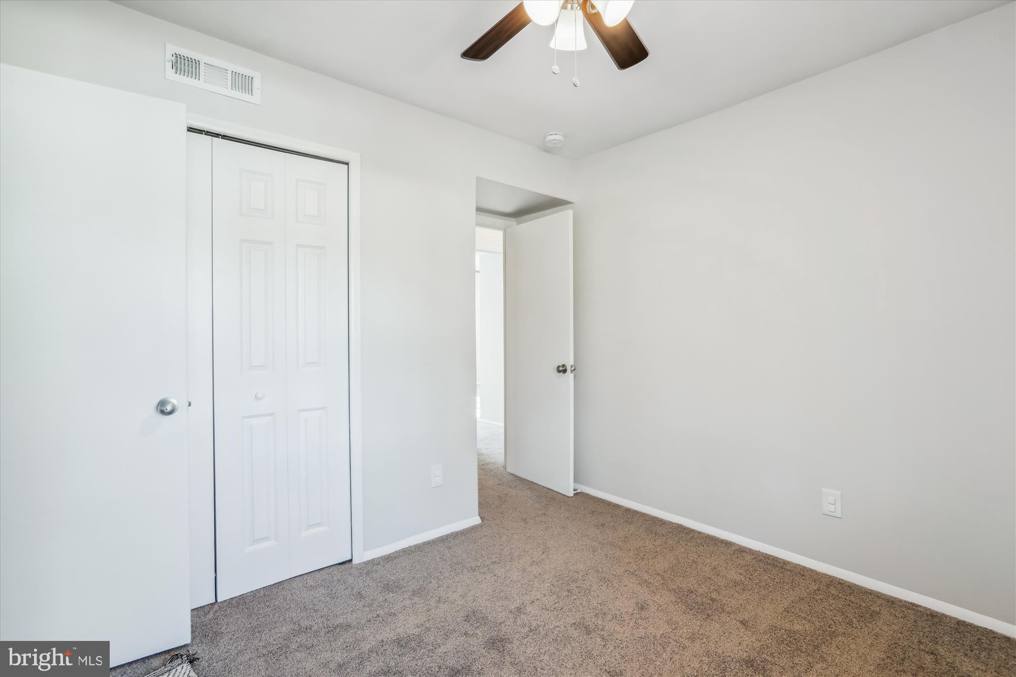 POINTER RIDGE AT COLLINGTON - Residential Lease