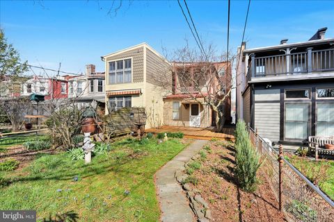 Tiny photo for 640 W Chestnut Street, LANCASTER, PA 17603 (MLS # PALA2085198)