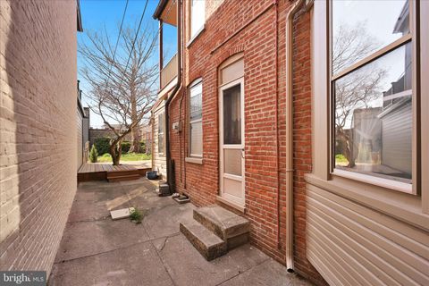Tiny photo for 640 W Chestnut Street, LANCASTER, PA 17603 (MLS # PALA2085198)