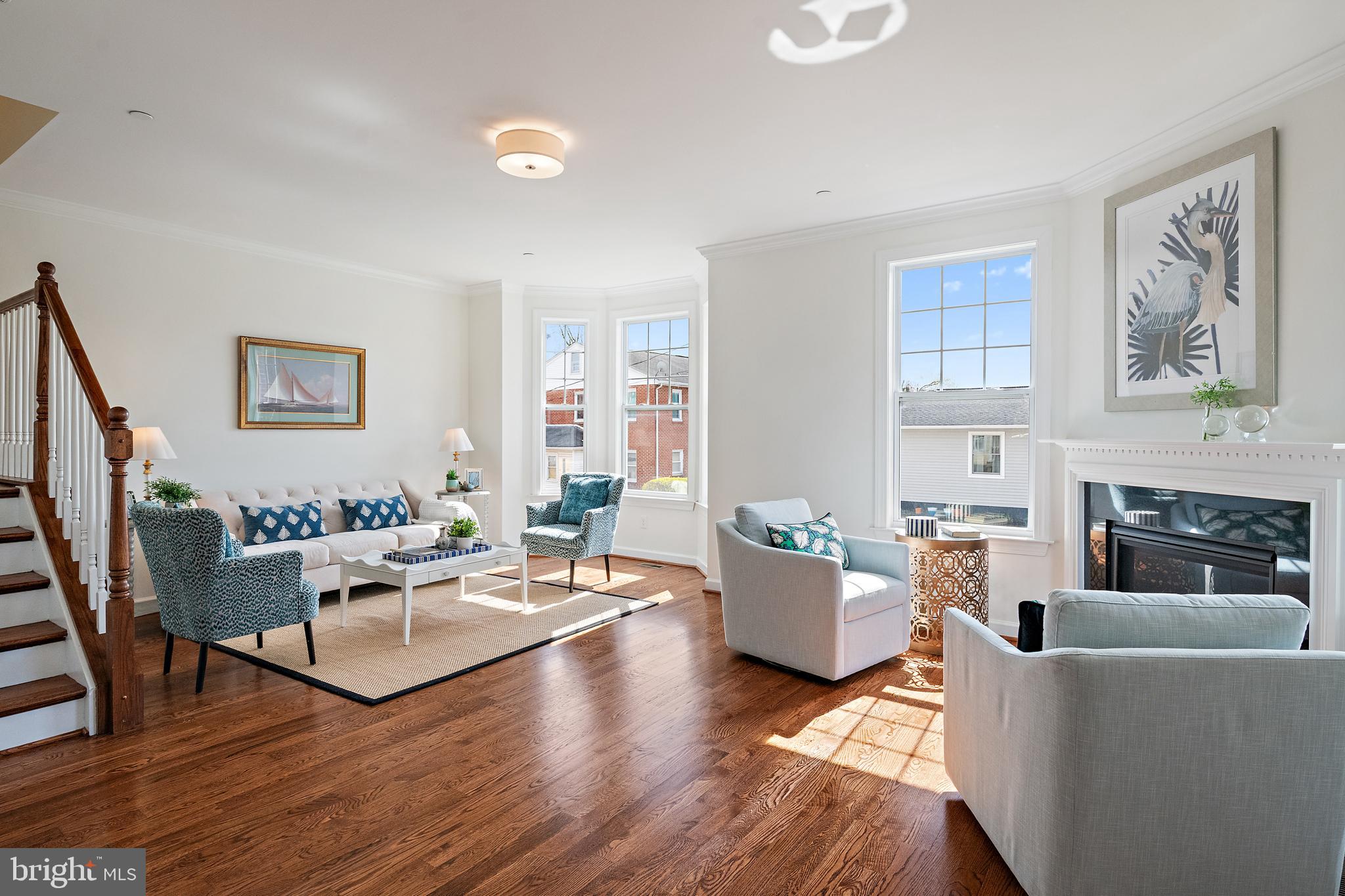 MURRAY HILL - Residential