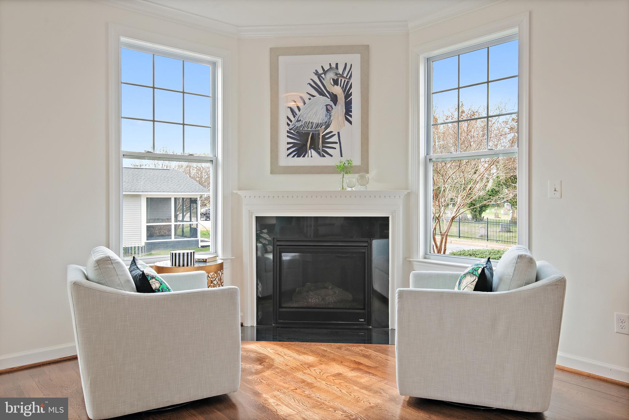 MURRAY HILL - Residential