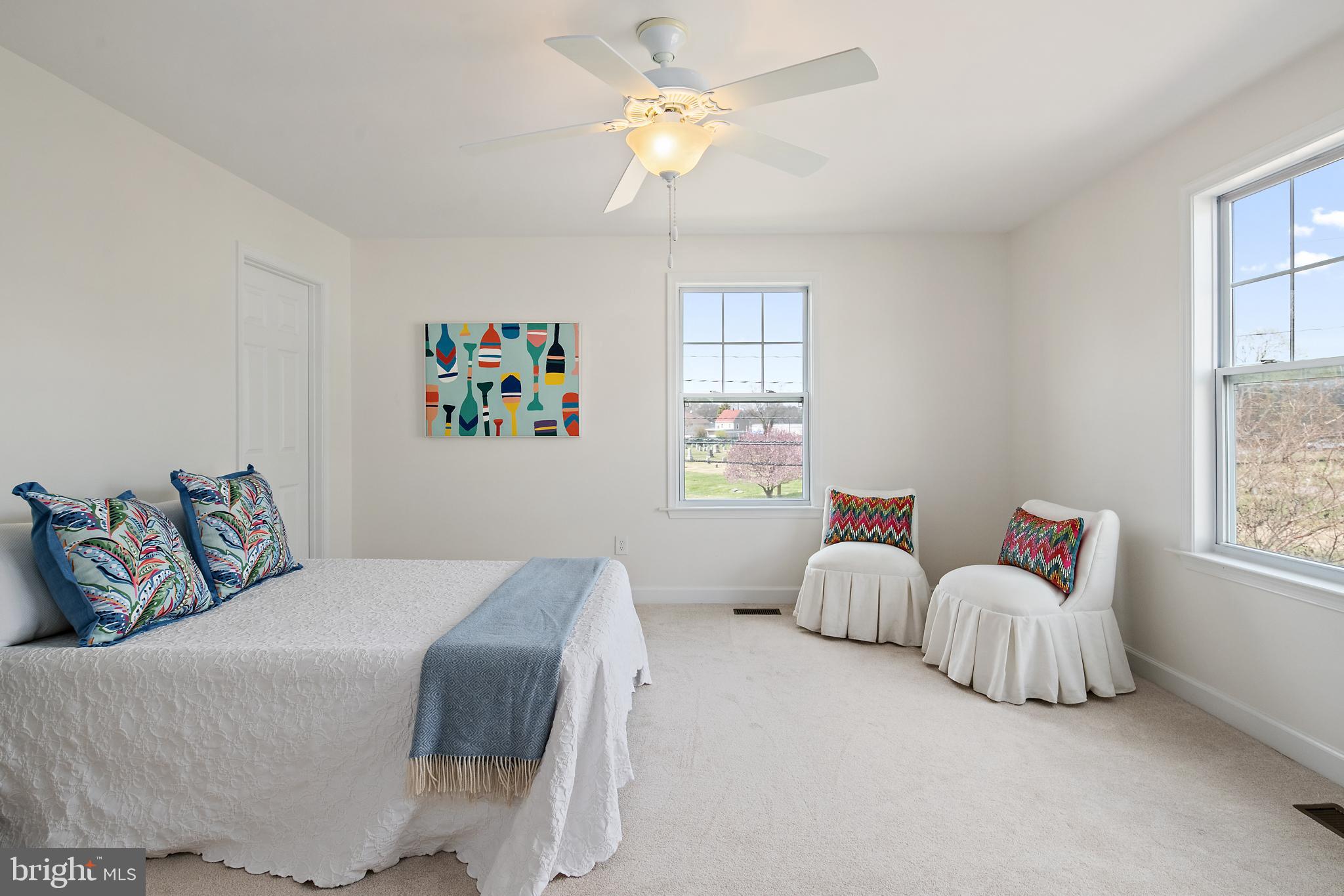 MURRAY HILL - Residential