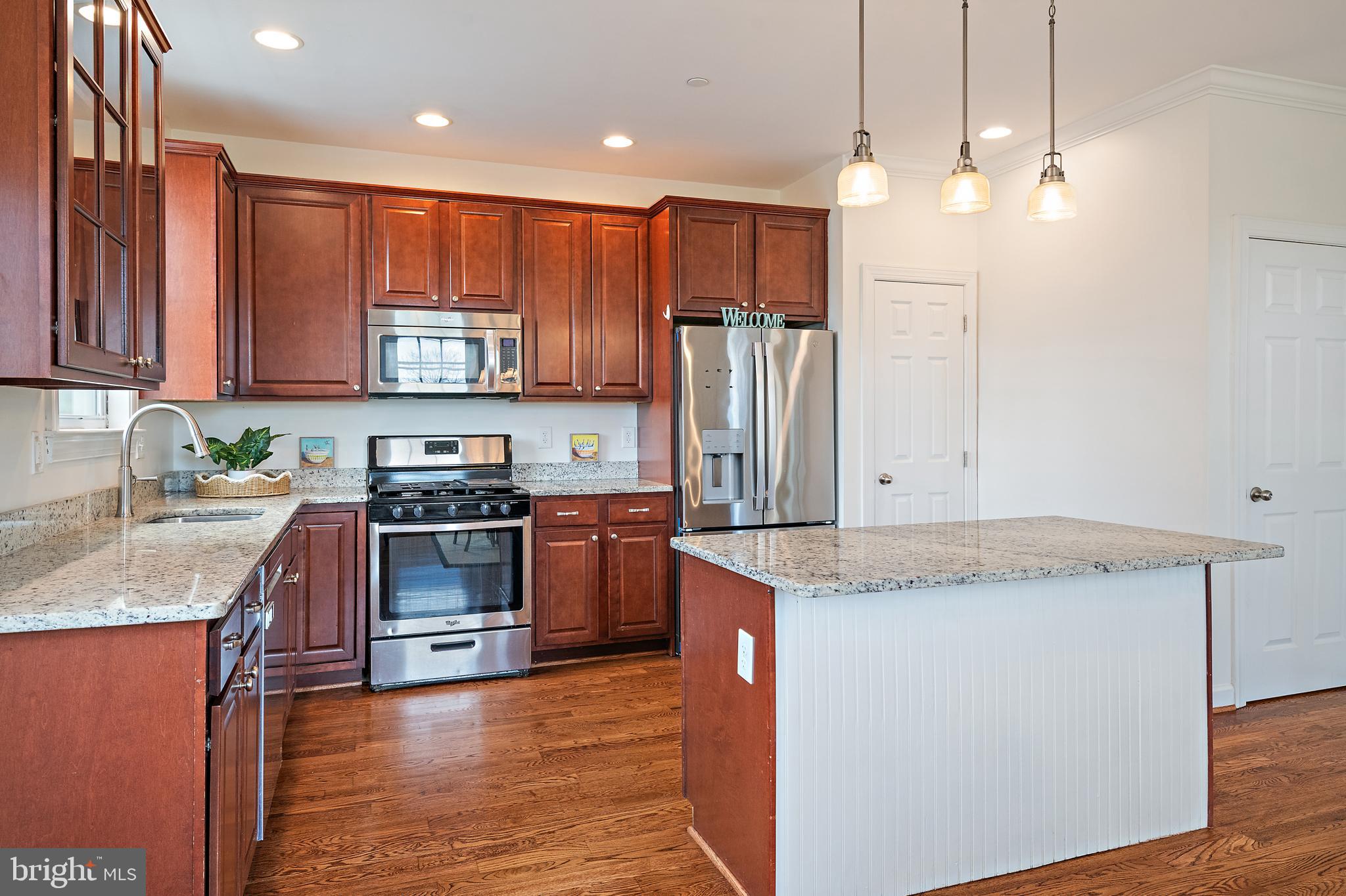 MURRAY HILL - Residential