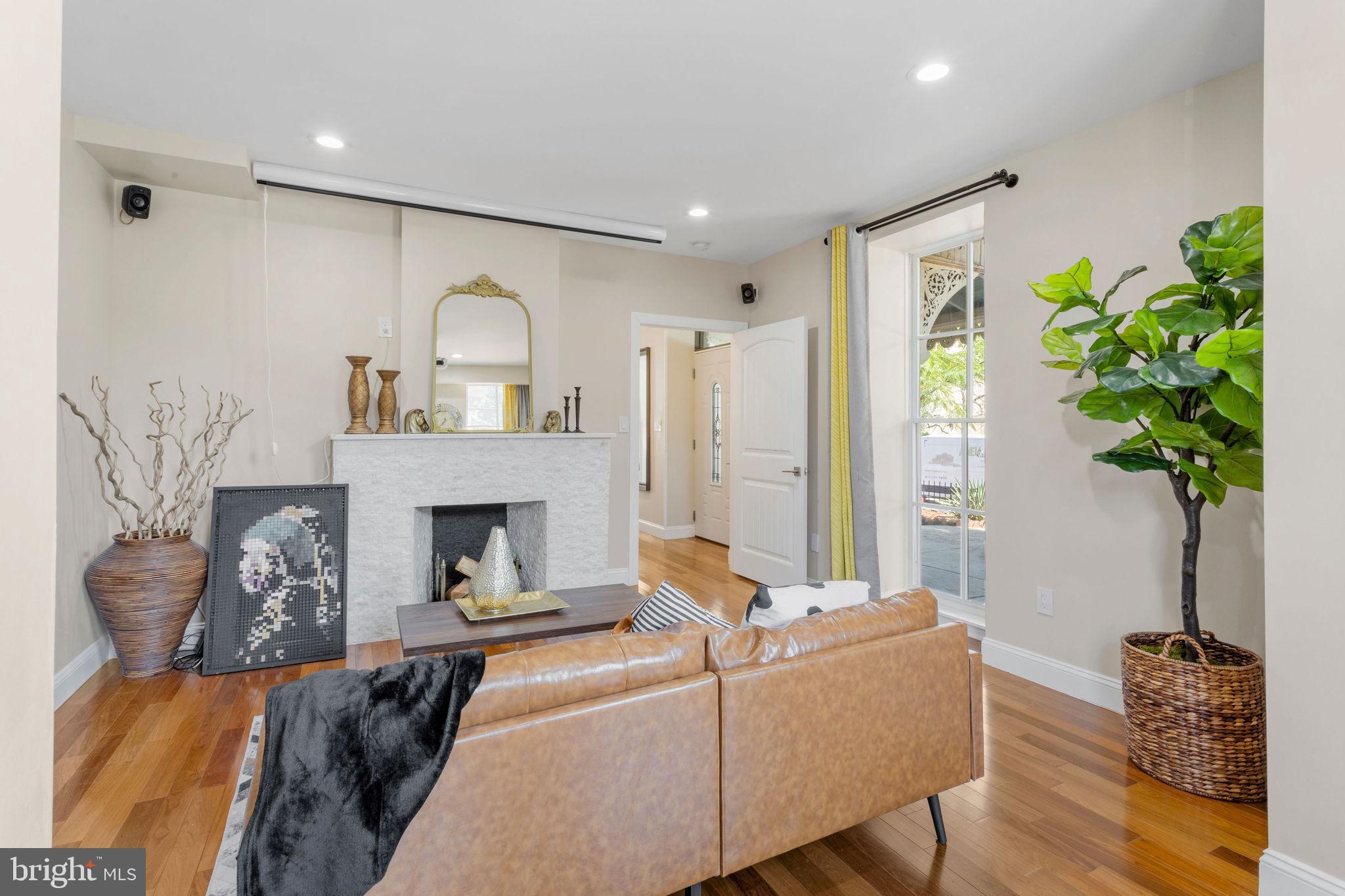 POWELTON VILLAGE - Residential