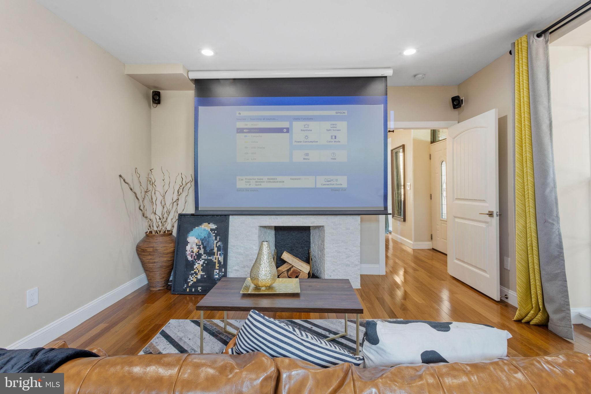 POWELTON VILLAGE - Residential