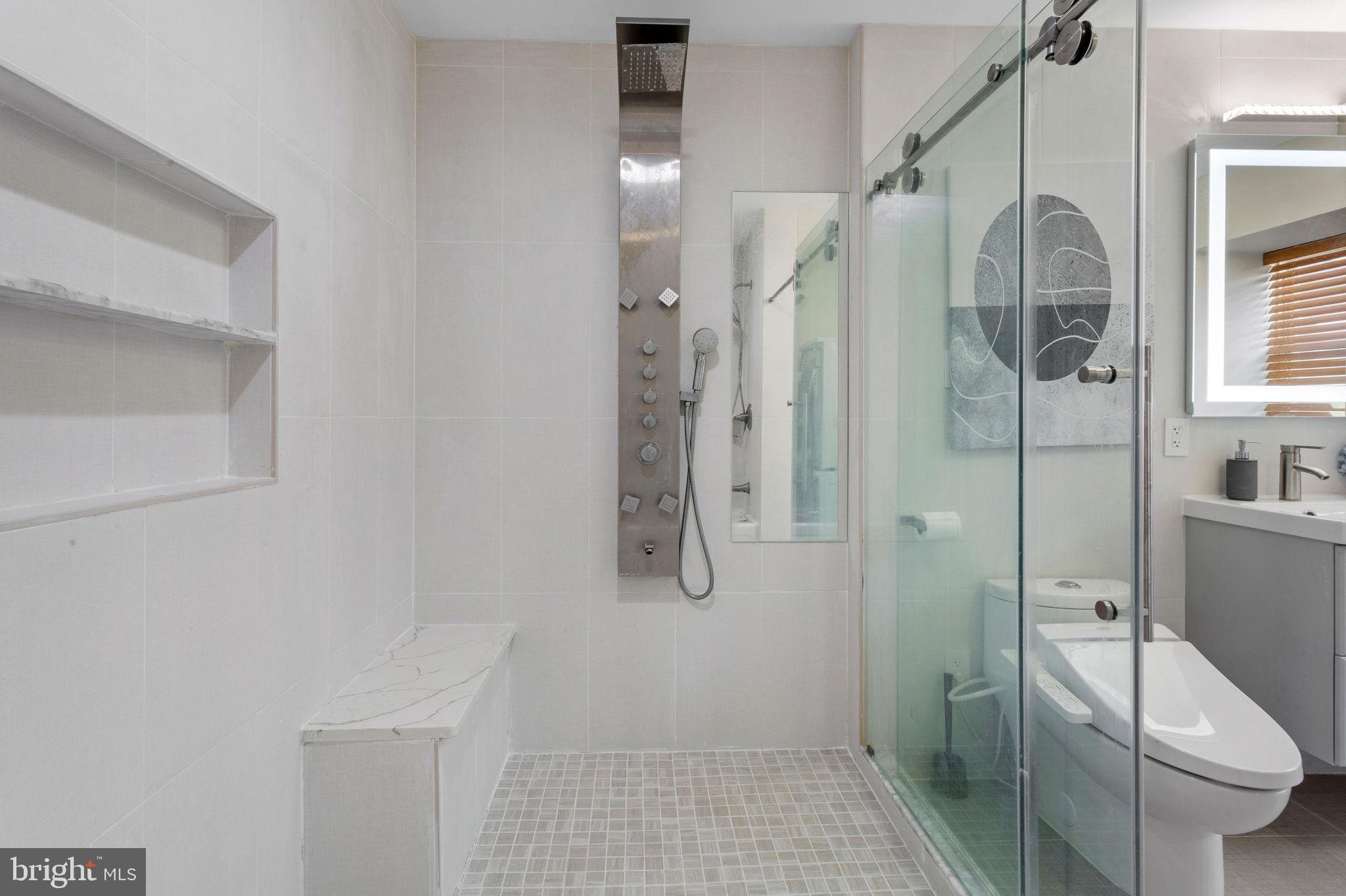 POWELTON VILLAGE - Residential