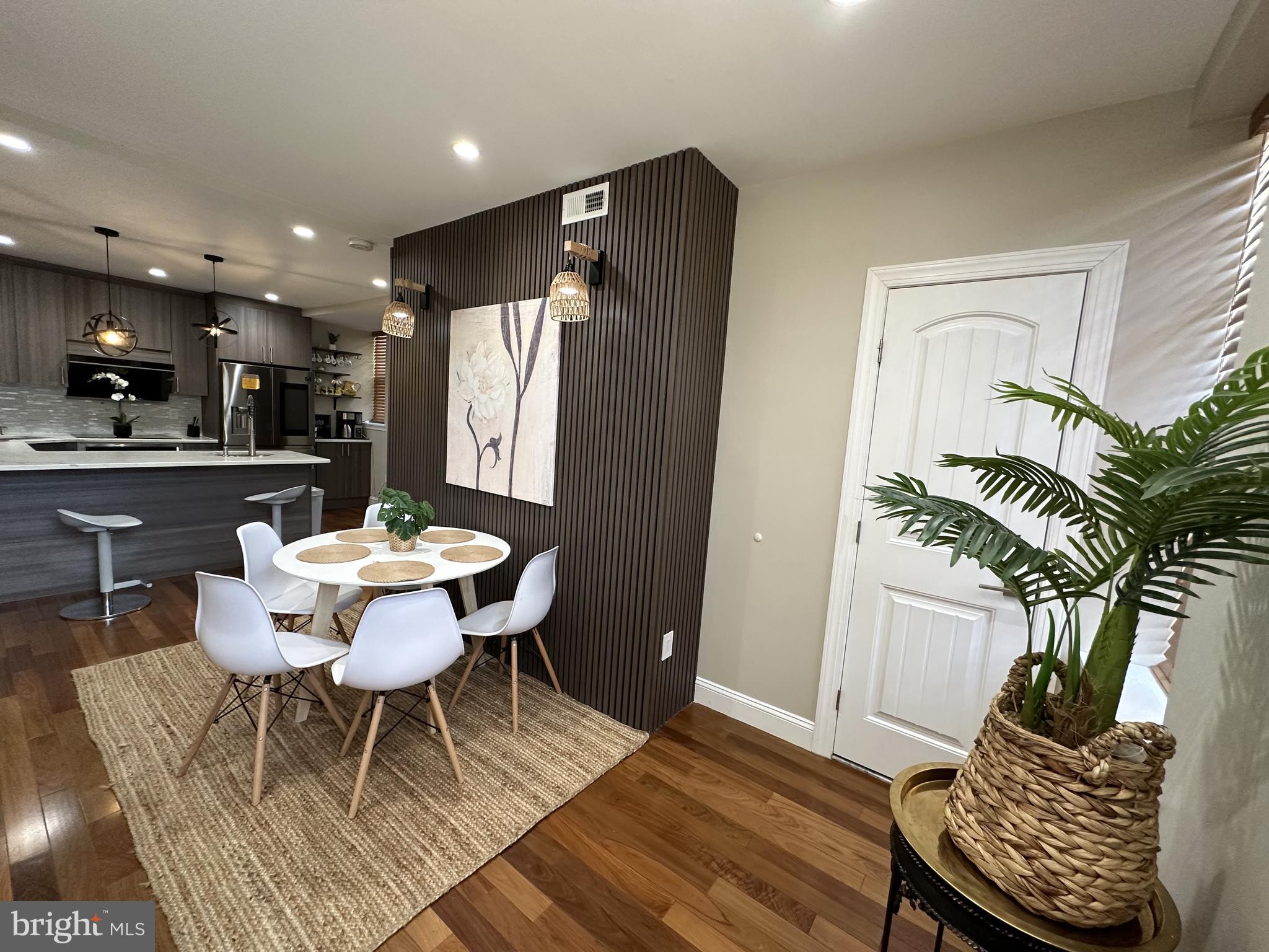 POWELTON VILLAGE - Residential