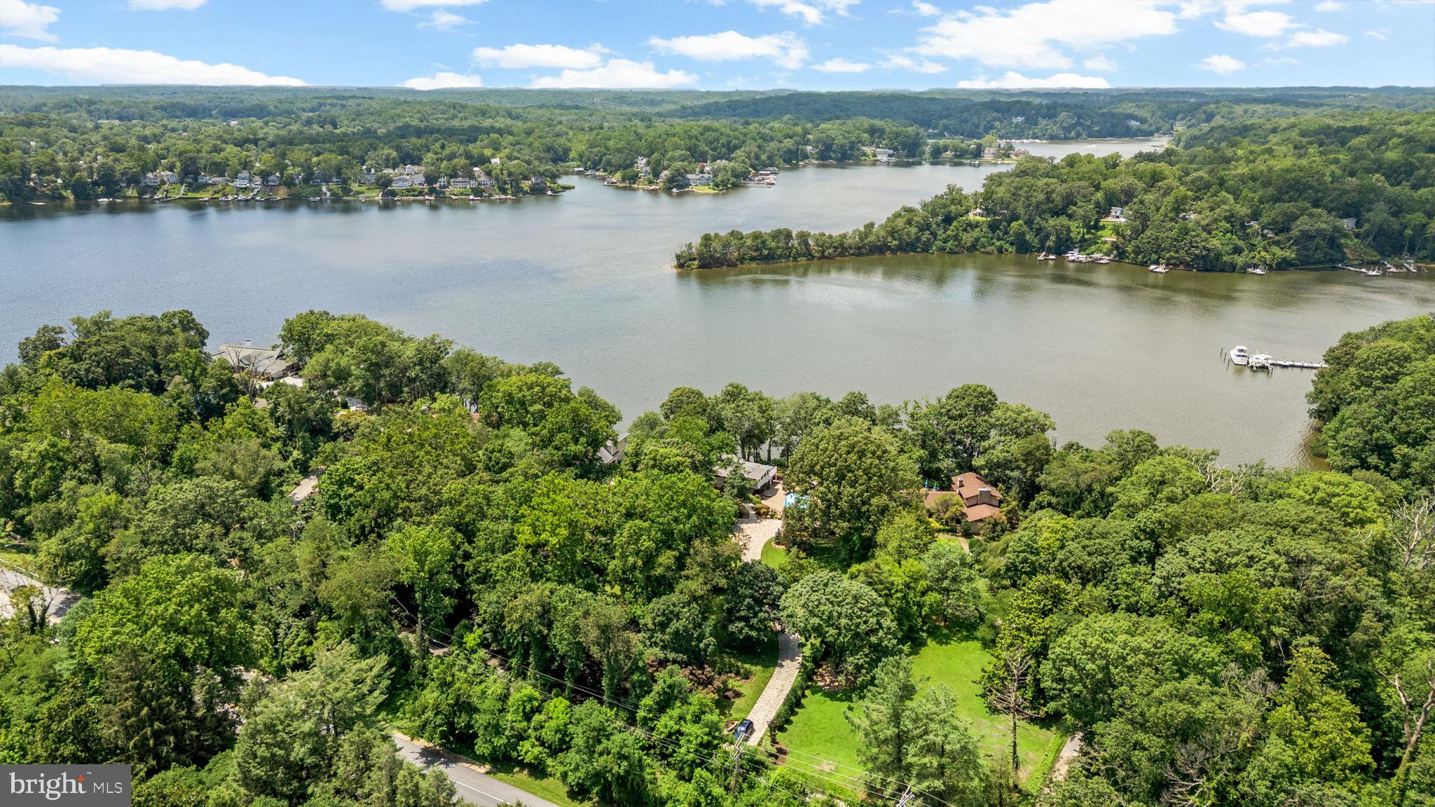 SOUTHWATER POINT - Residential